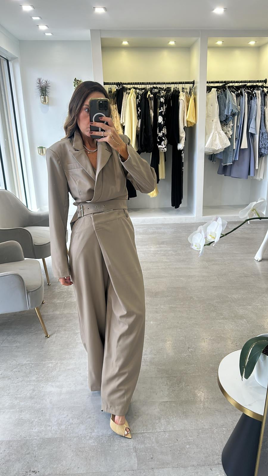 STONE STRUCTURED SET