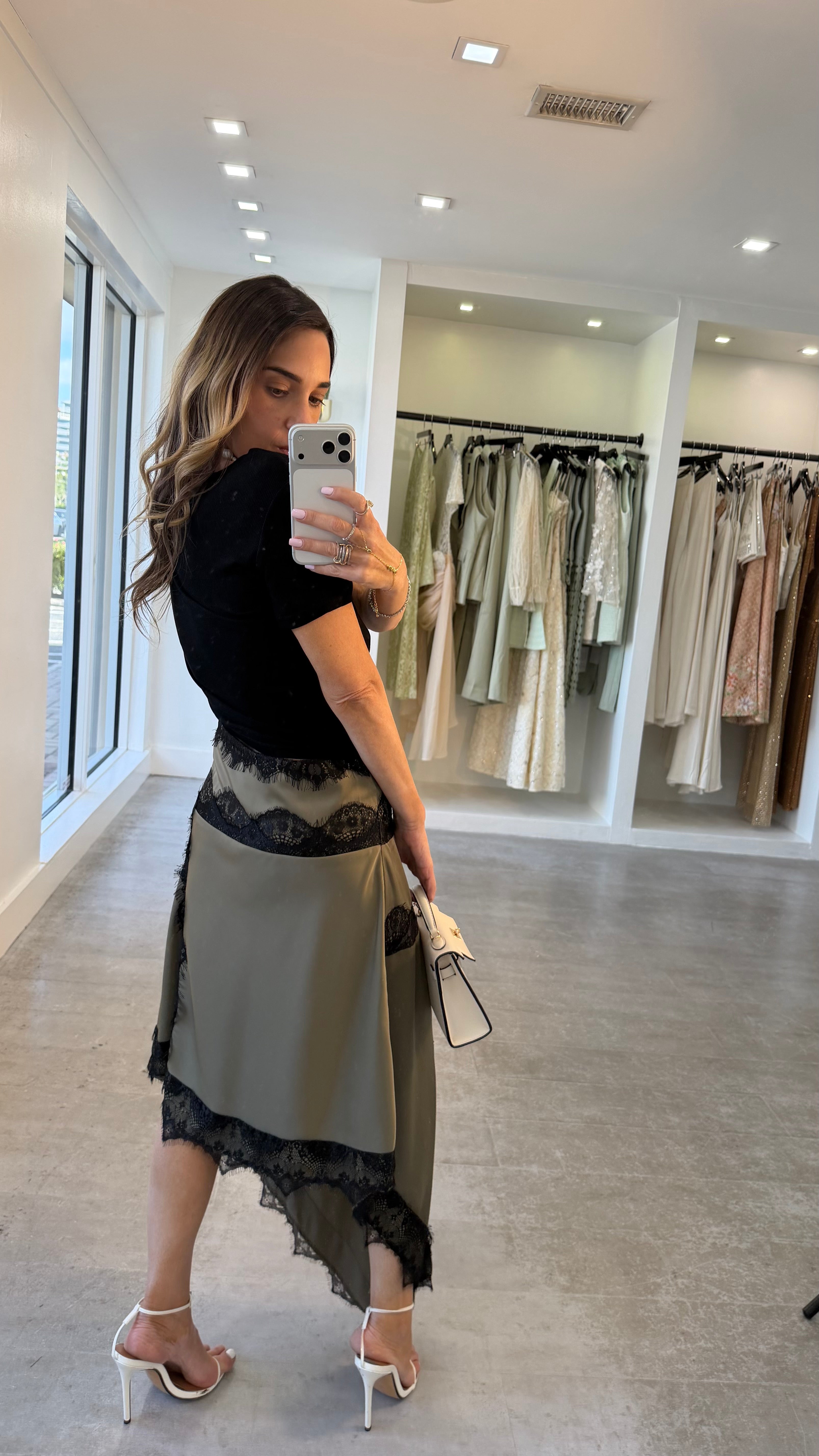 LUXE LACE CONTRAST DRESS