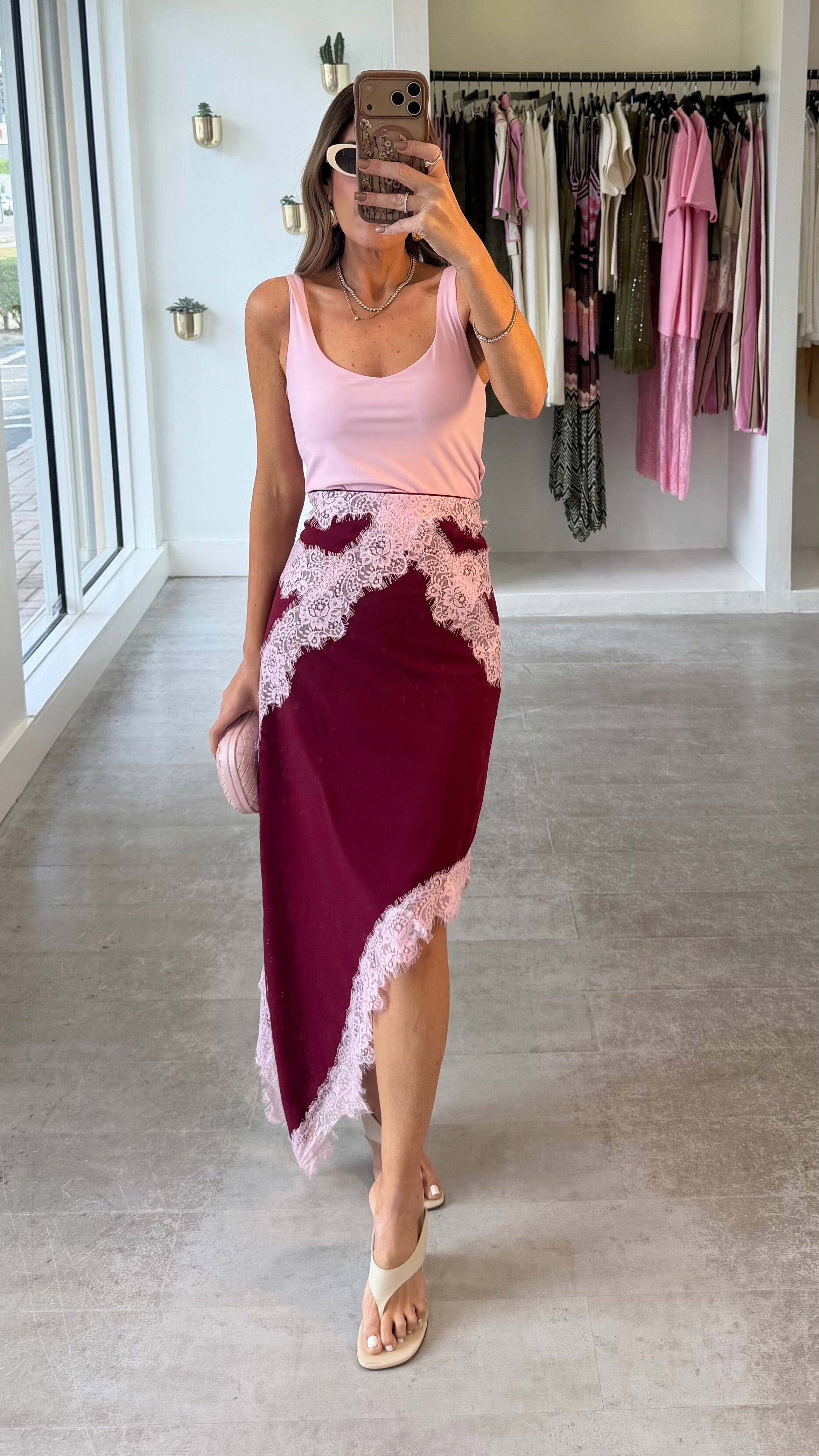 CONTRAST LACE SKIRT