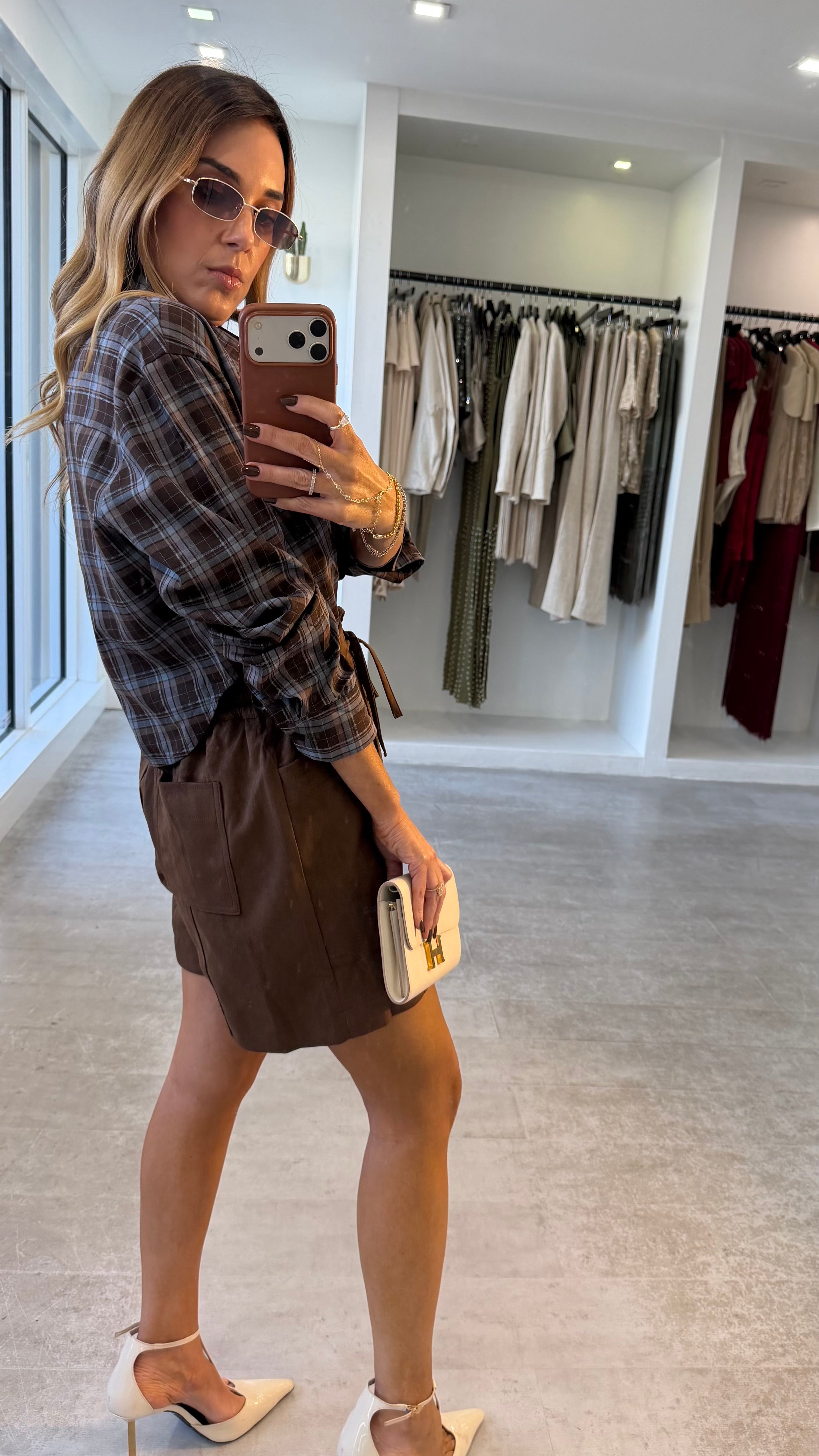BROWN VELVET BERMUDAS