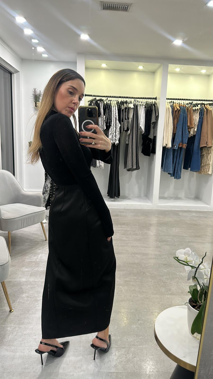 BLACK DRAPED MIDI