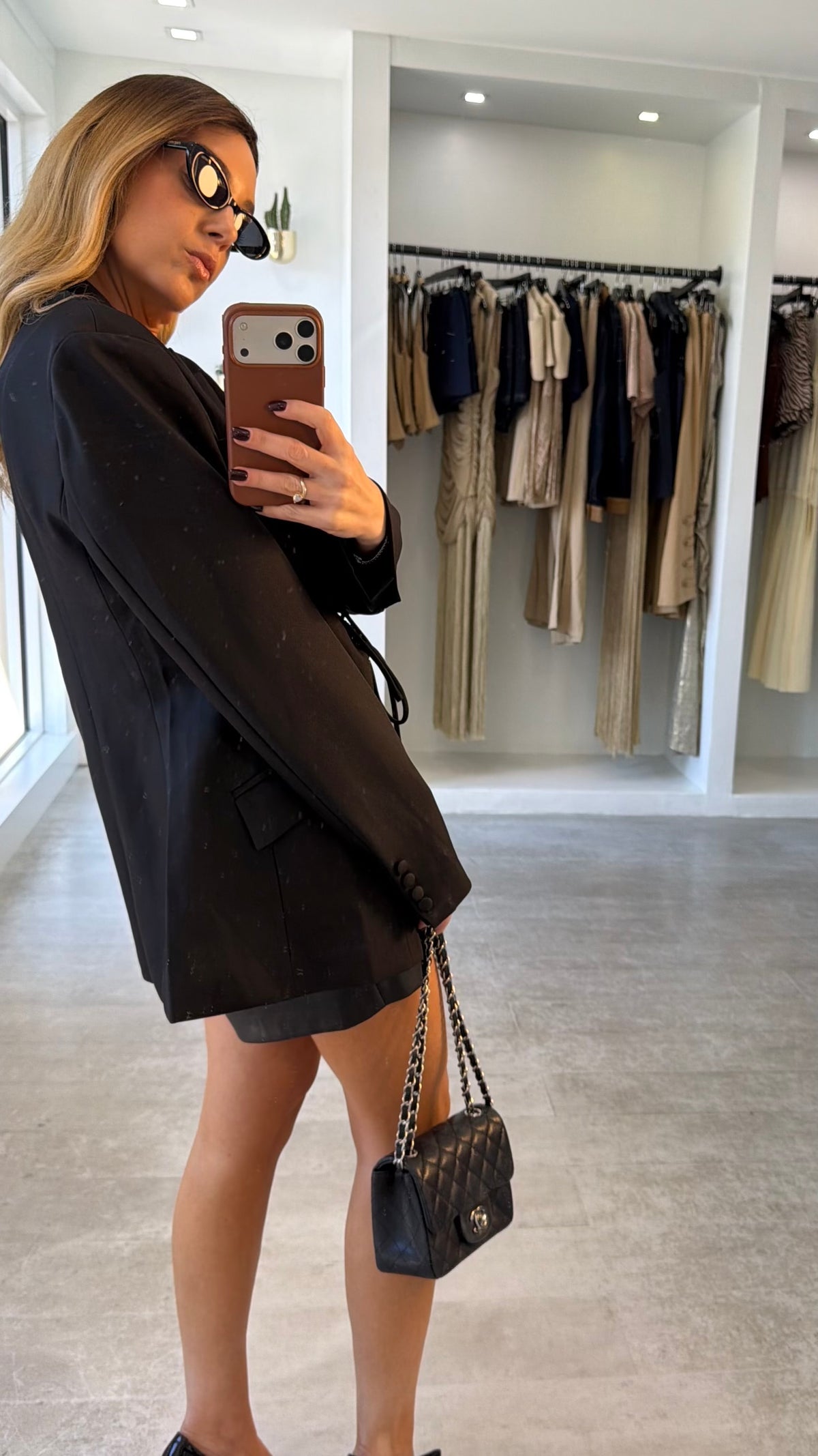 CRYSTAL CLOSURE BLAZER