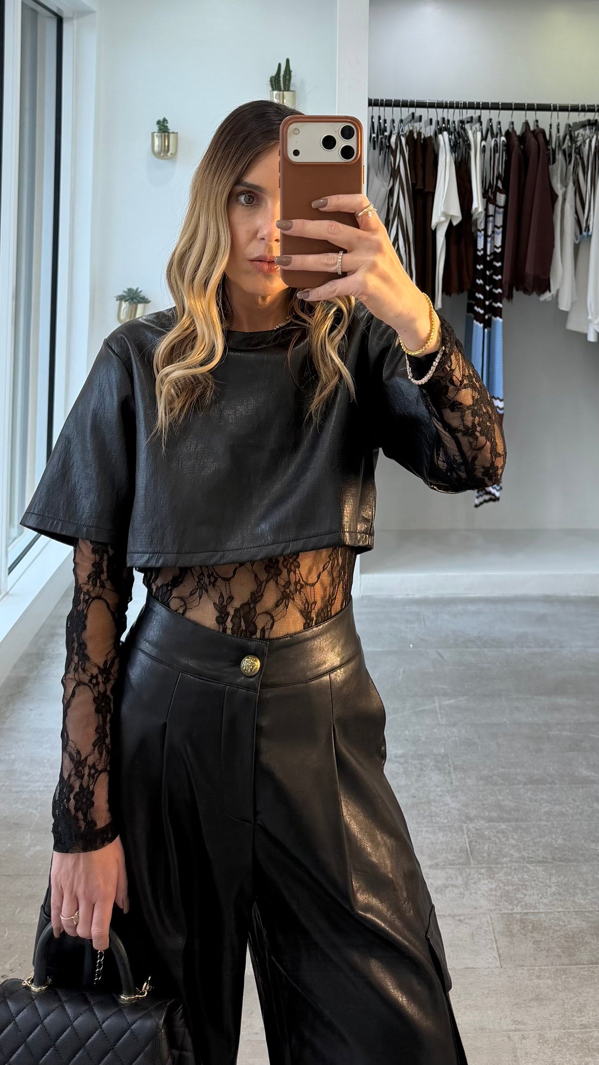 NOIR LACE BODY