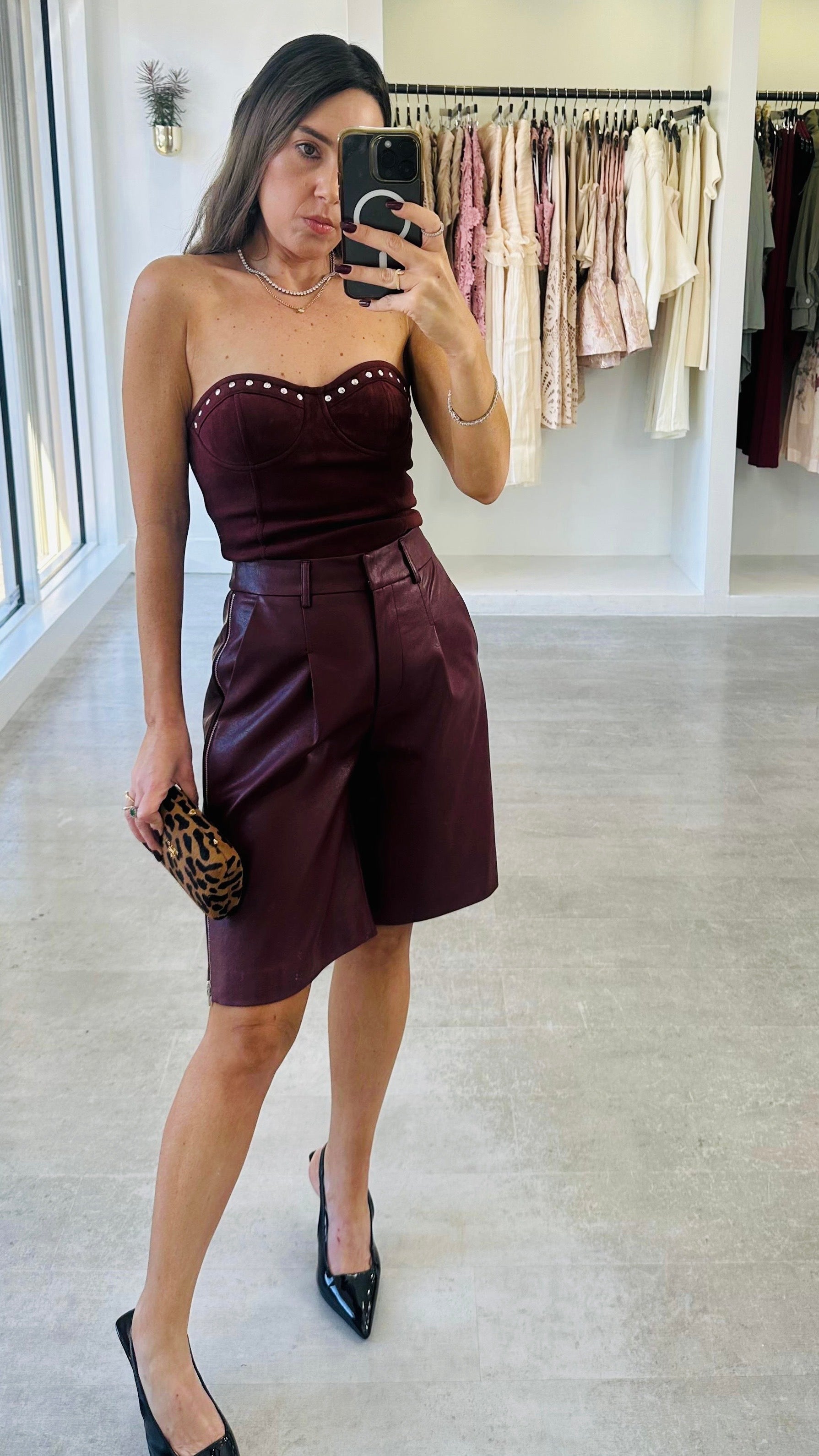 BORDEAUX LUXE BERMUDAS