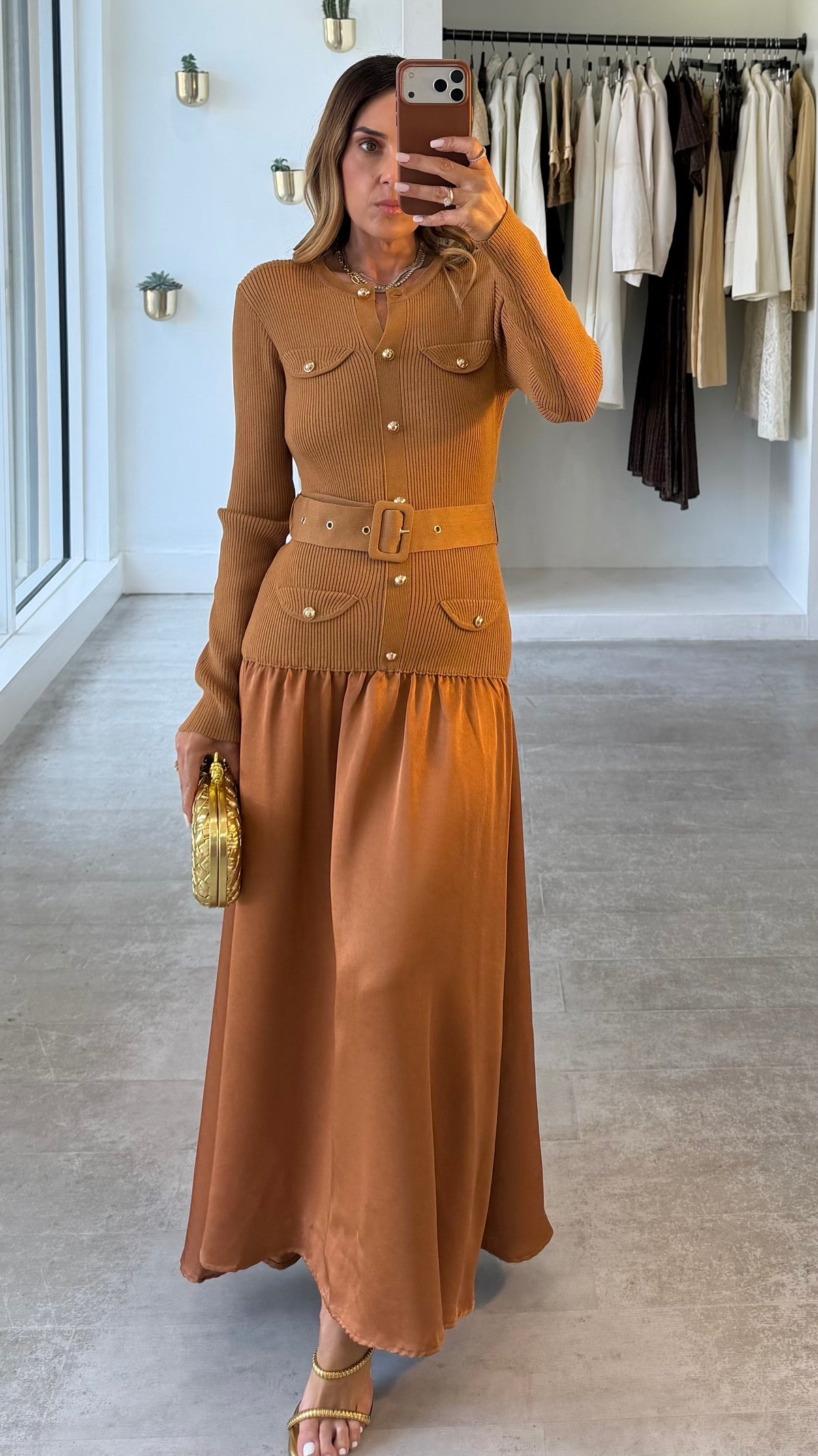 CAMEL KNIT MIDI DRESS