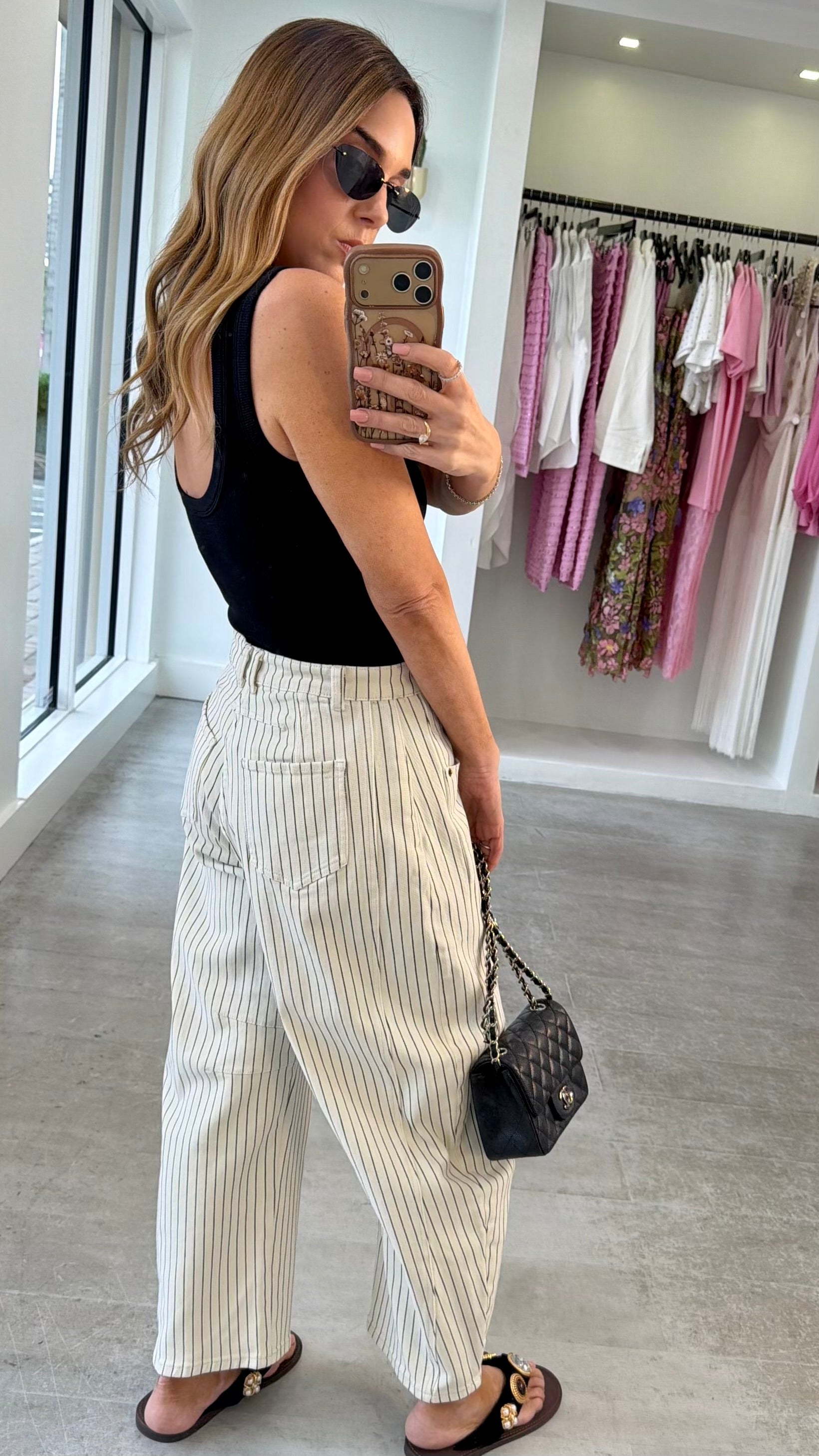 TOP RIPPED TANK