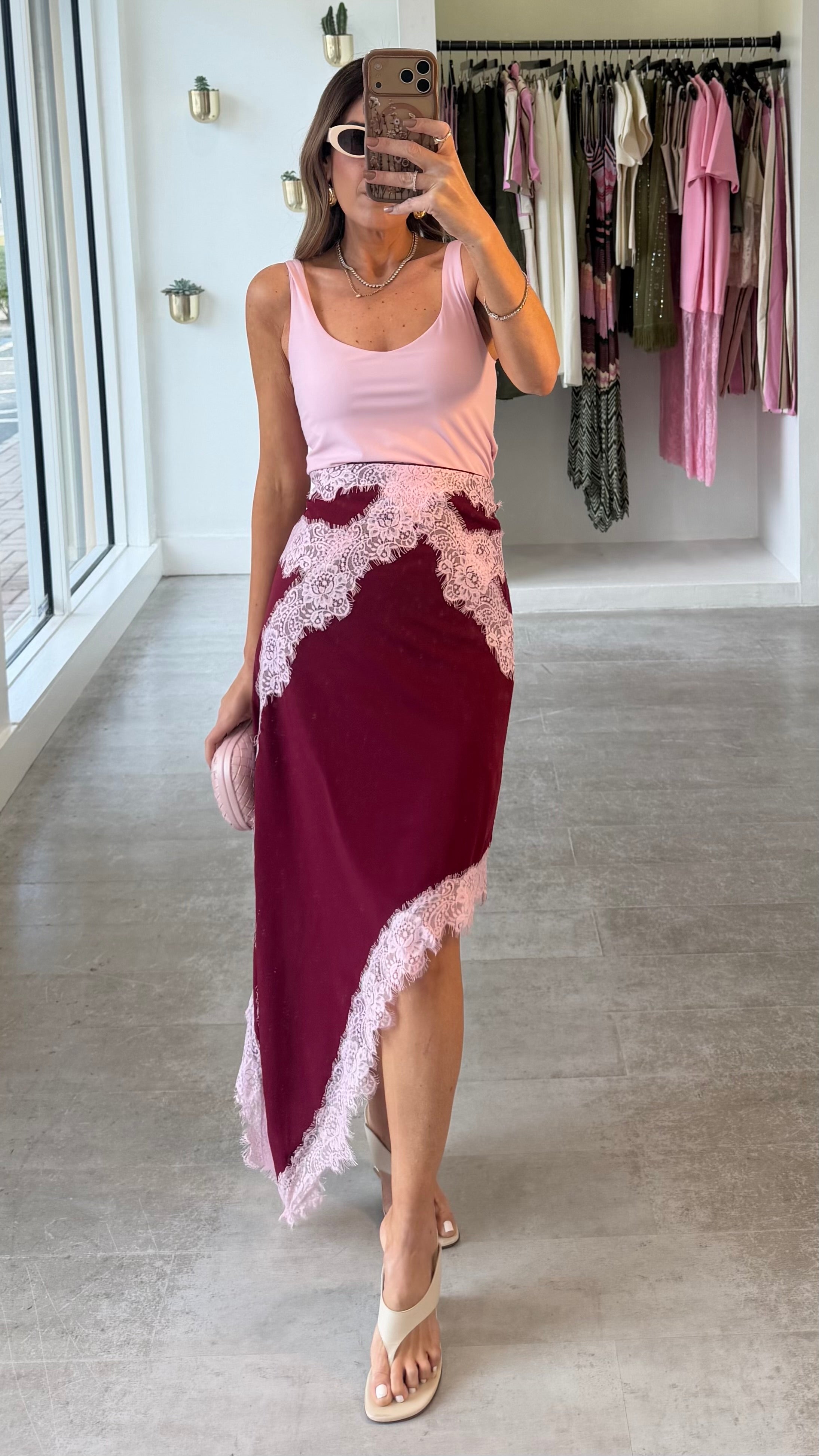 CONTRAST LACE SKIRT