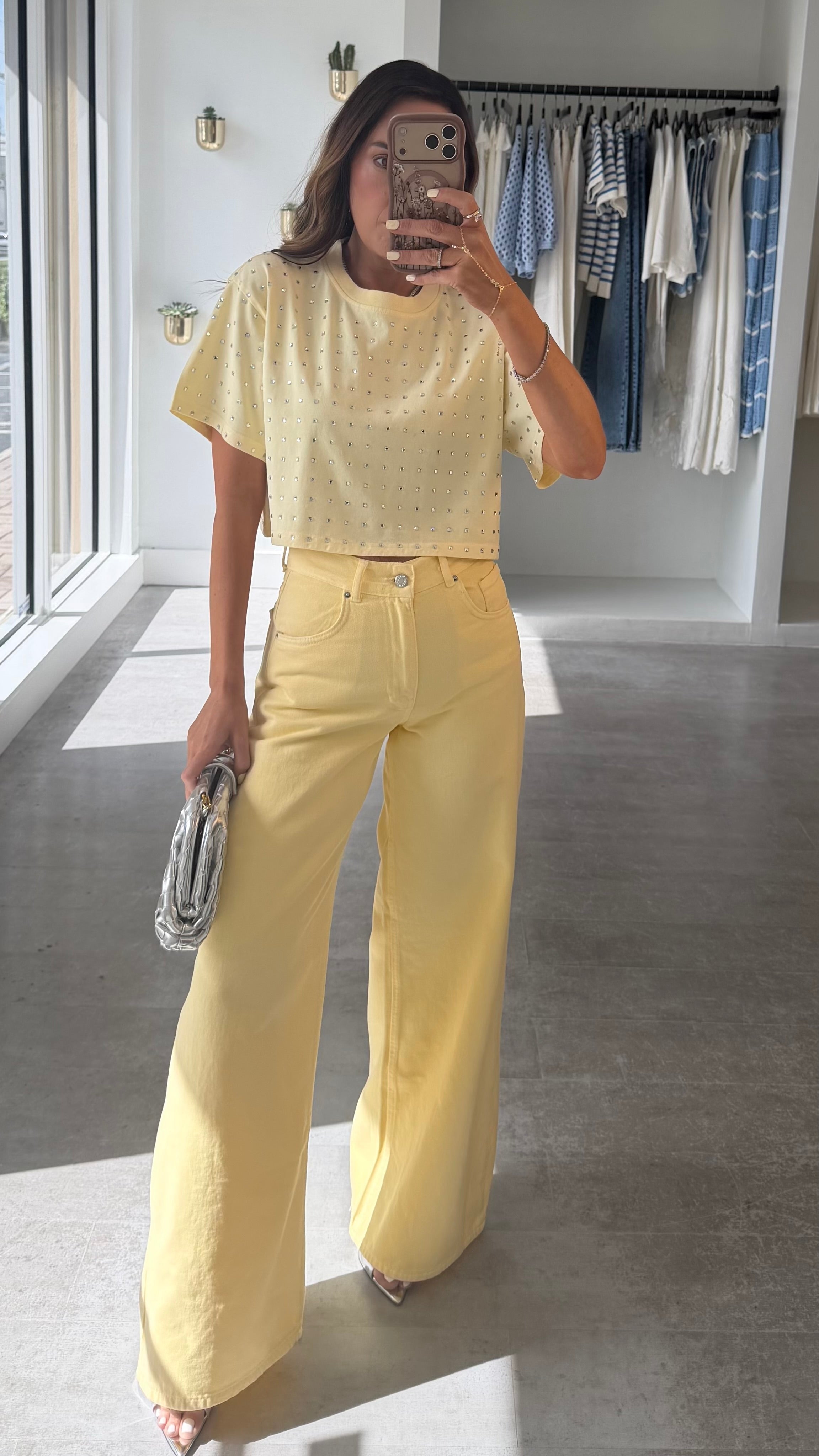 BUTTER WIDE JEANS