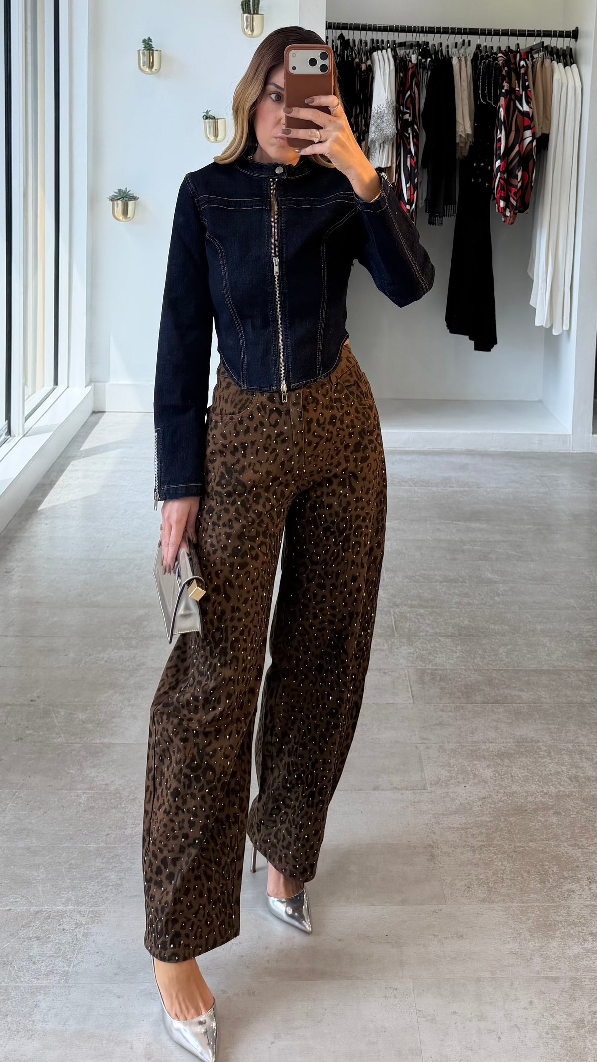 CONTOUR DARK DENIM TOP