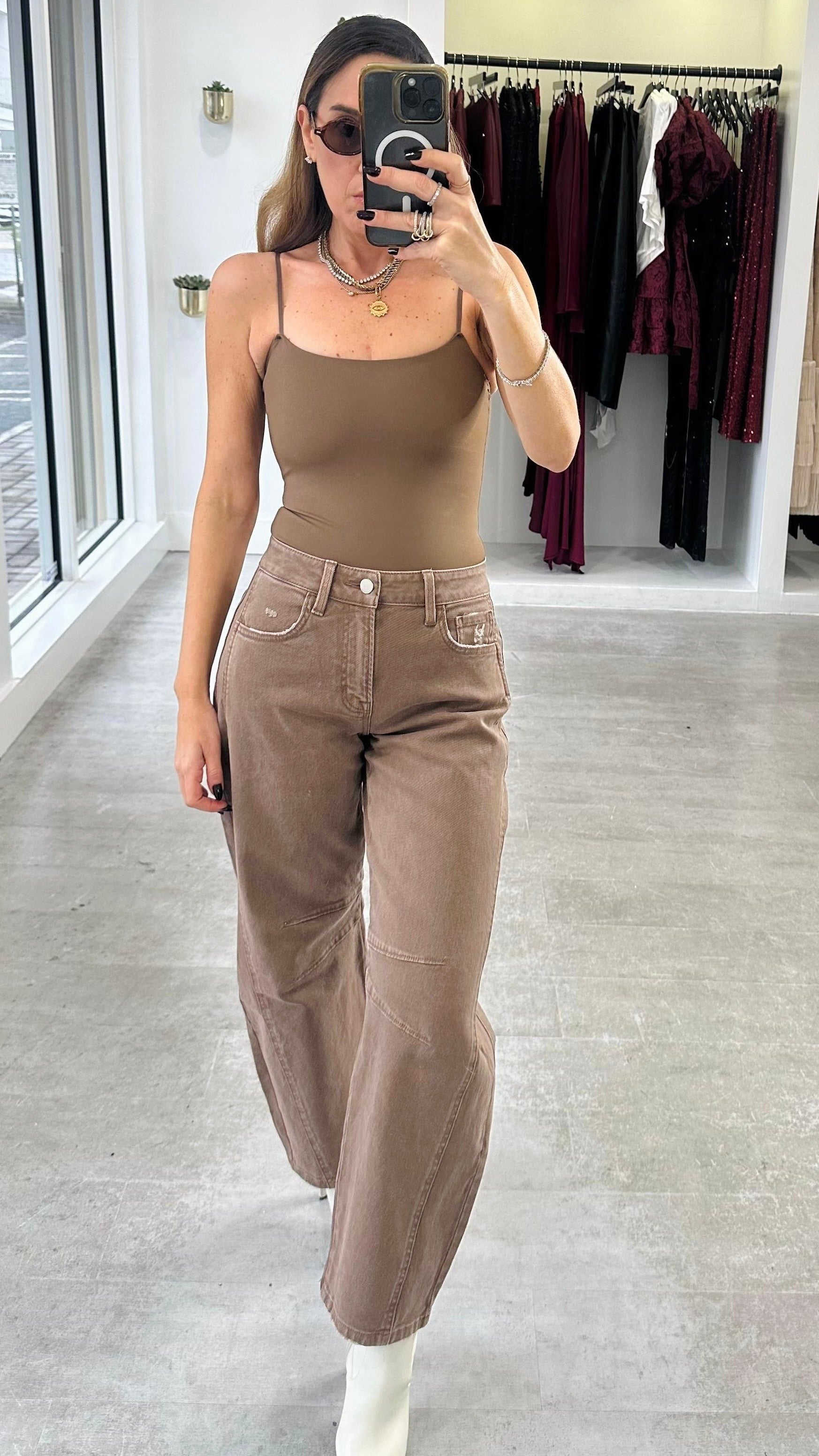 TRUFFLE BARREL JEANS