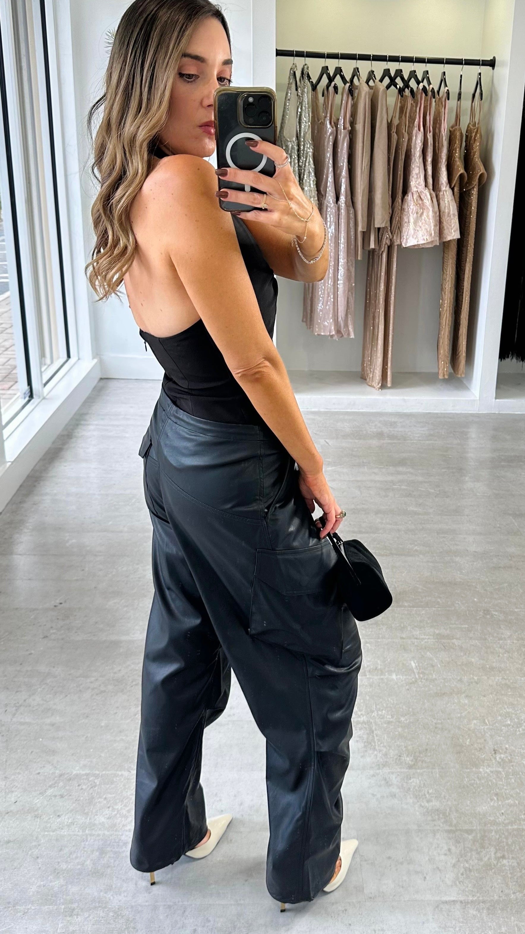 THE PLUNGE BLACK TOP
