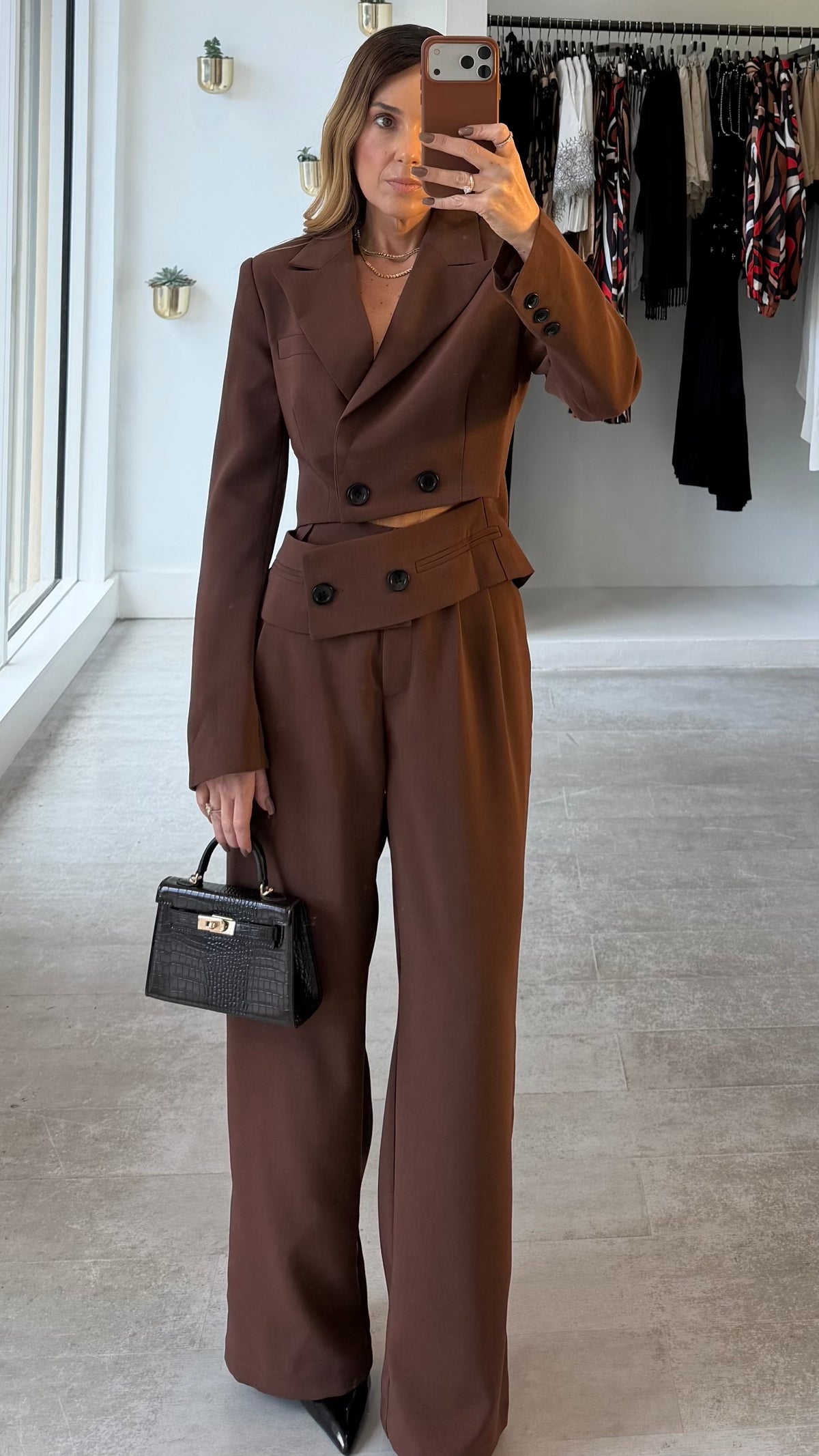COCOA POWER SUIT