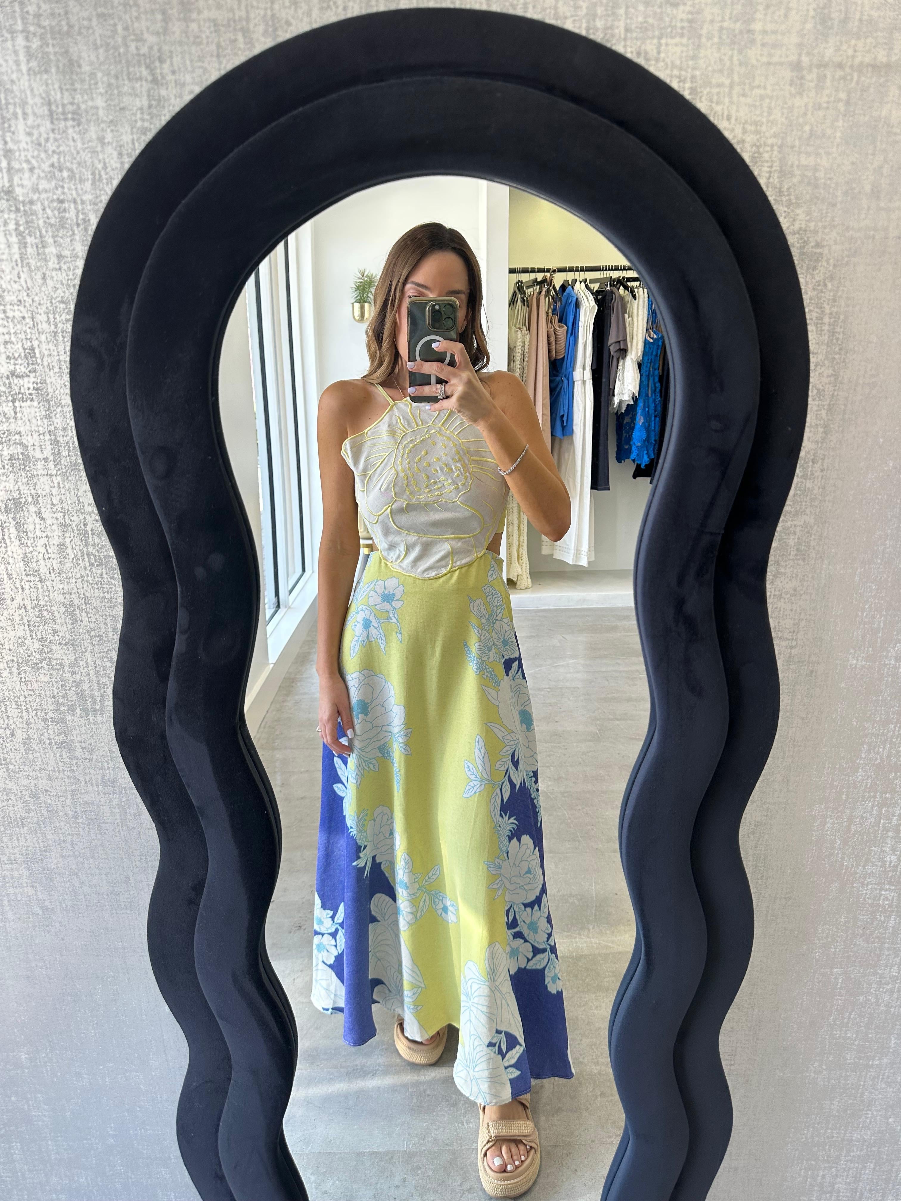 La Floraison dress in yellow