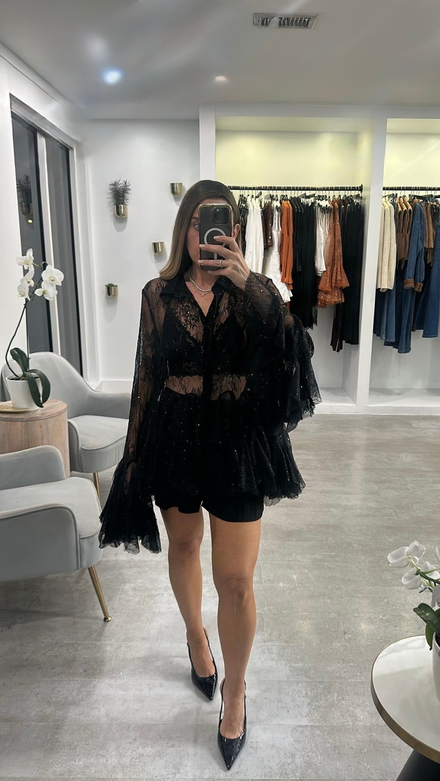 BLACK LACE BLOUSE