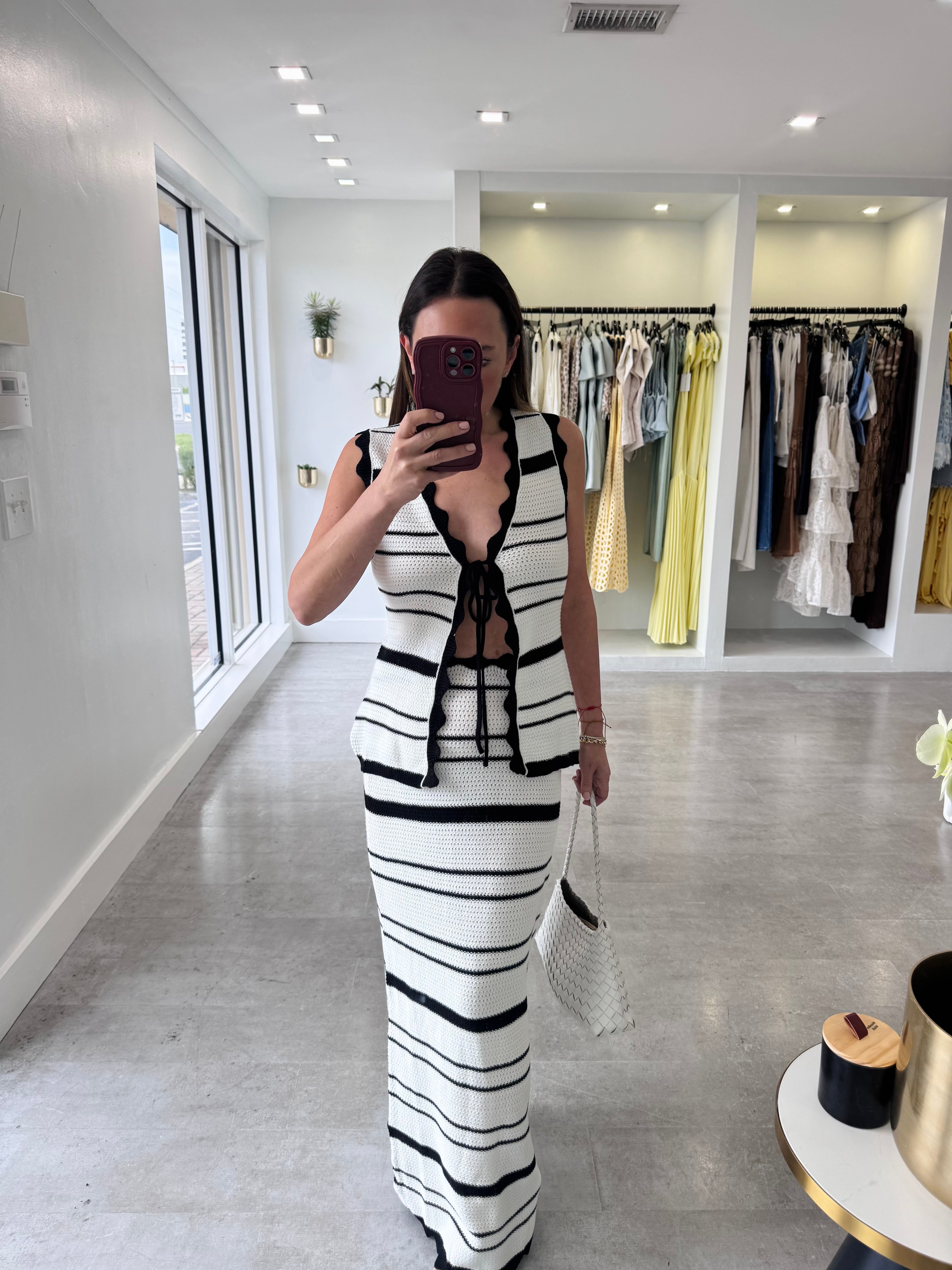 LINEAR CHIC SET