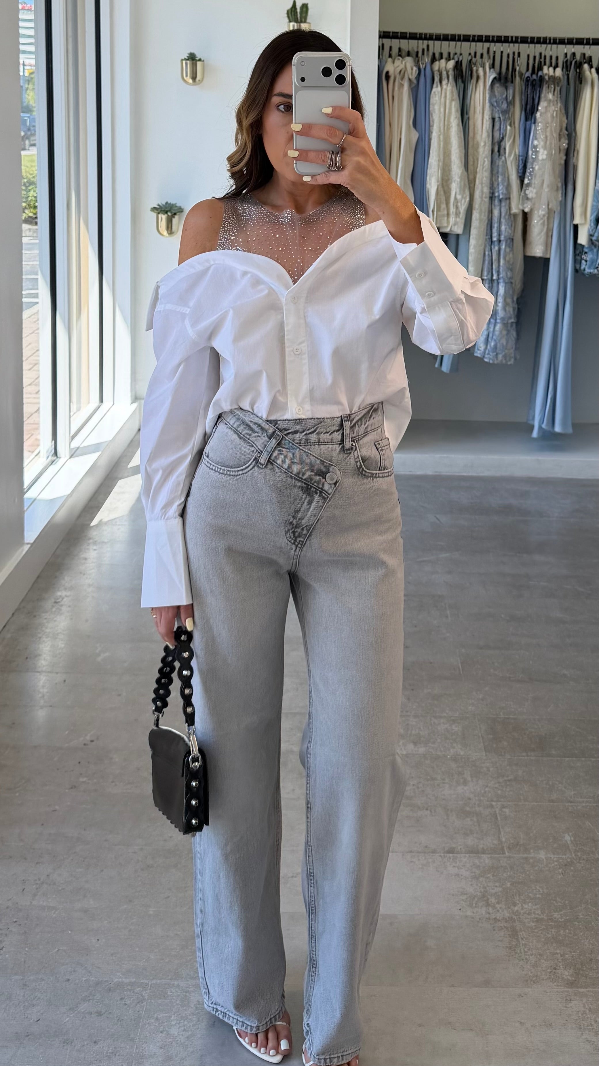 GREY CROSSOVER JEANS