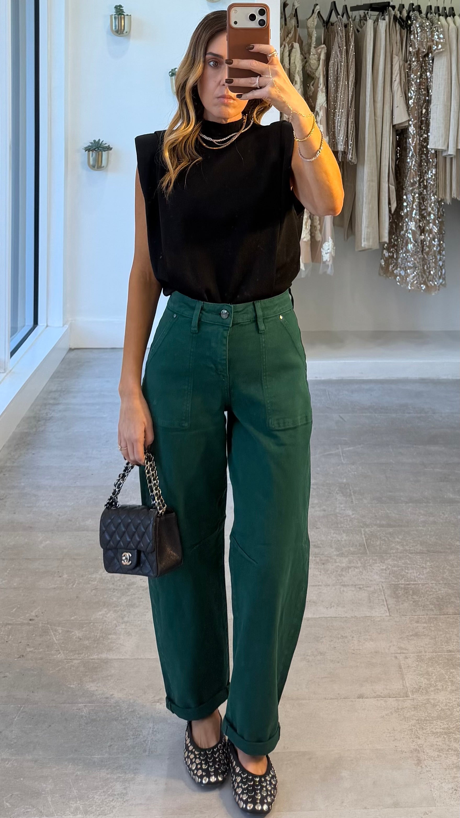 BLACK PUFF TOP