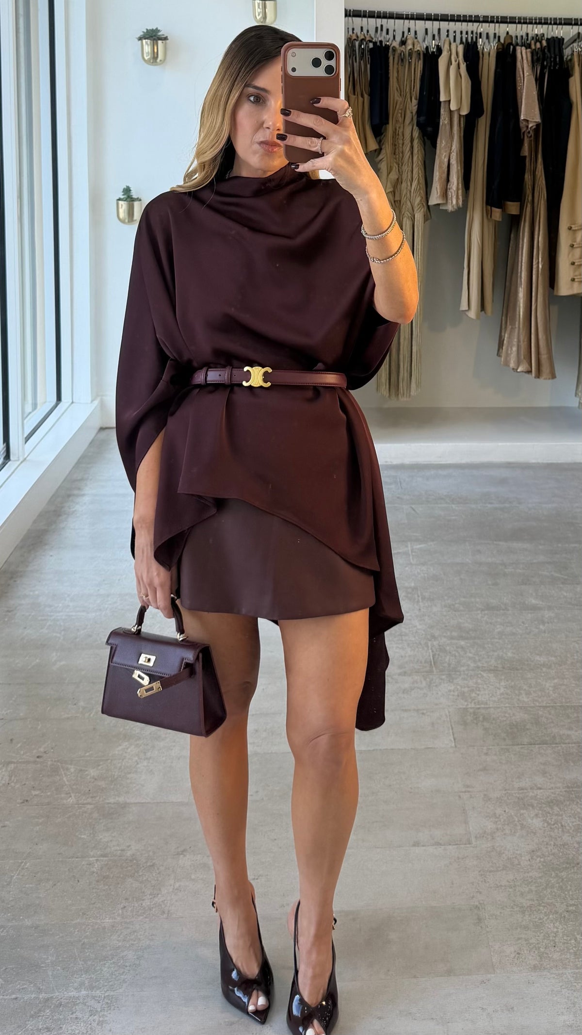 BORDEAUX MUSE CAPE