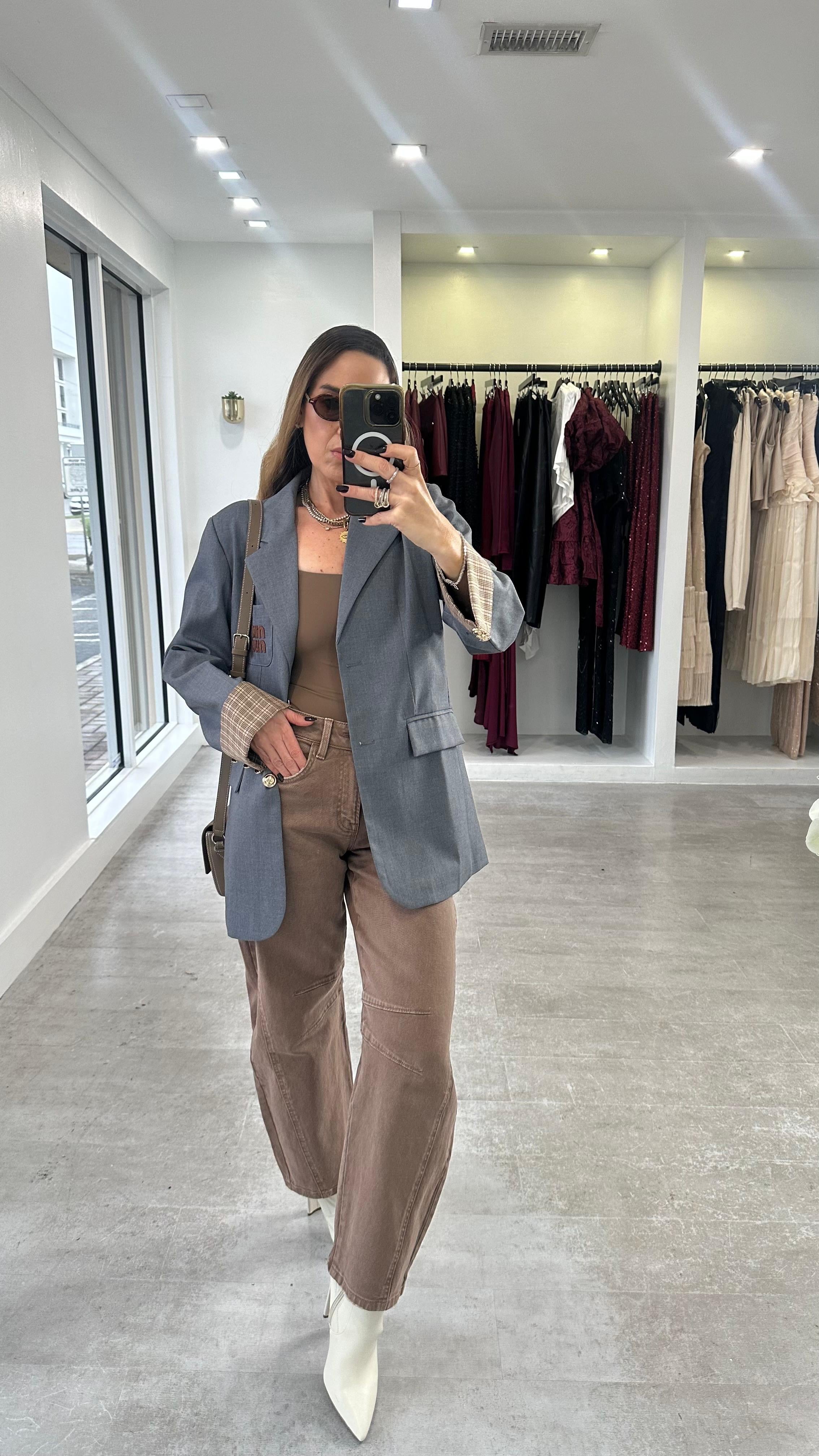 TRUFFLE BARREL JEANS