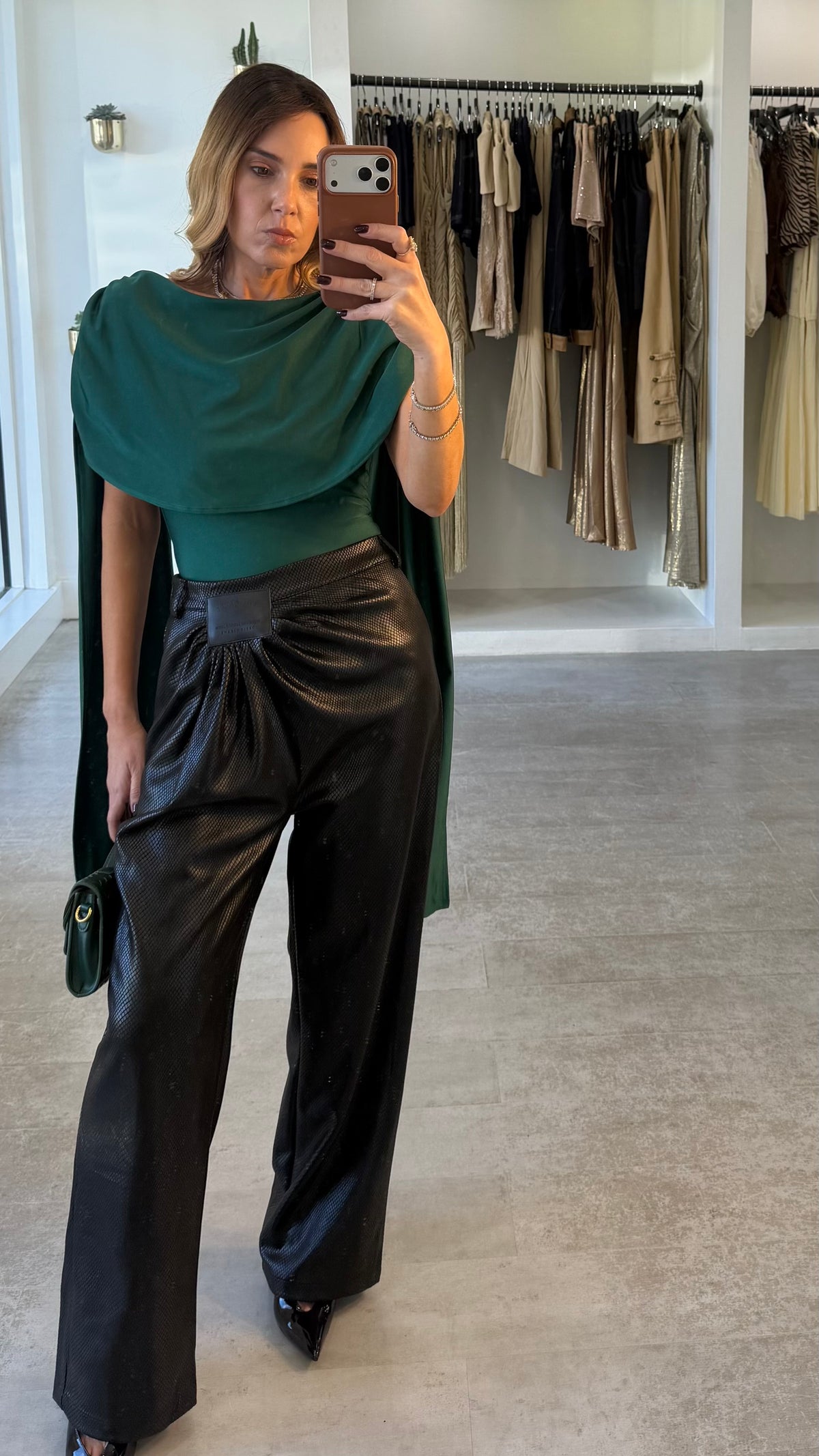 BLACK VENOM PANTS