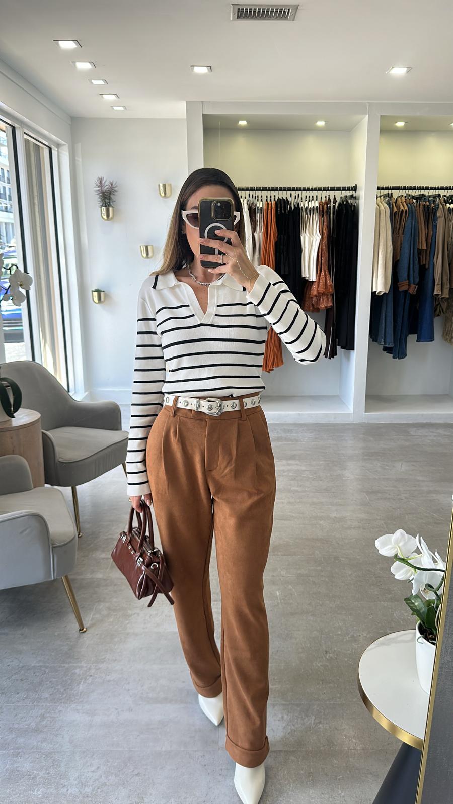 THE CAMEL SUEDE TROUSERS