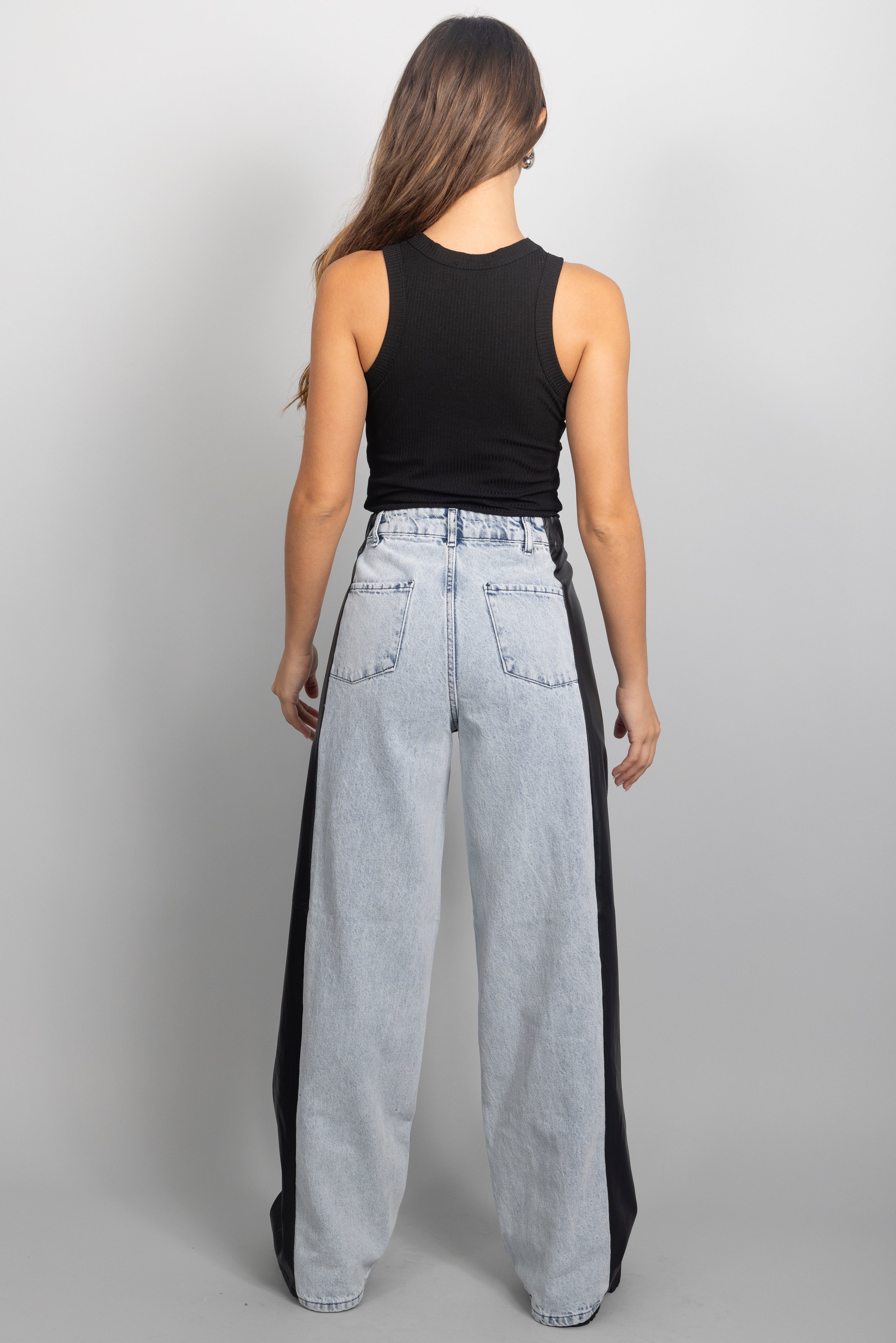 BLACKOUT WIDE LEG