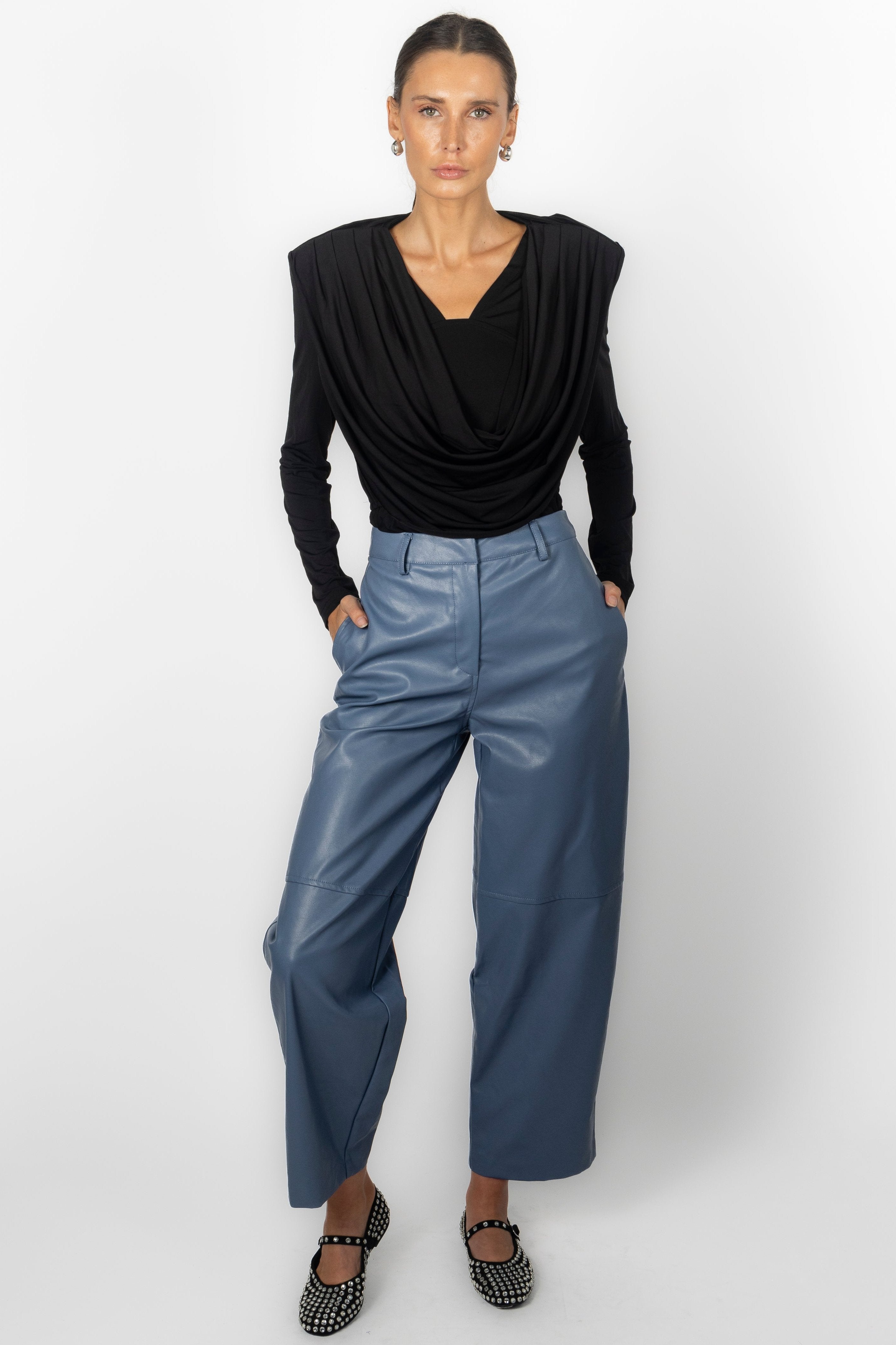 DUSTY BLUE PLEATHER PANT