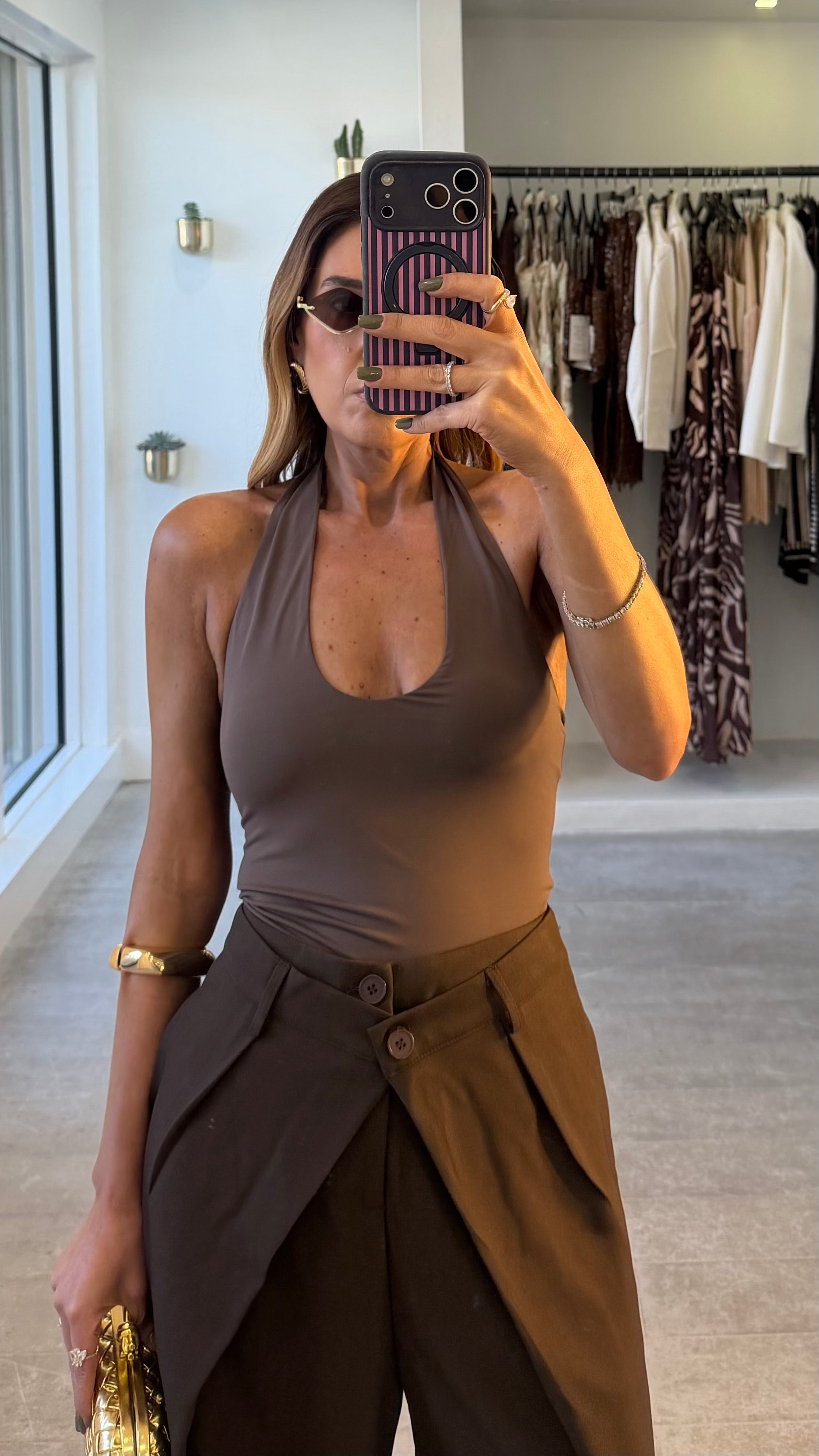 MOCHA HALTER TOP