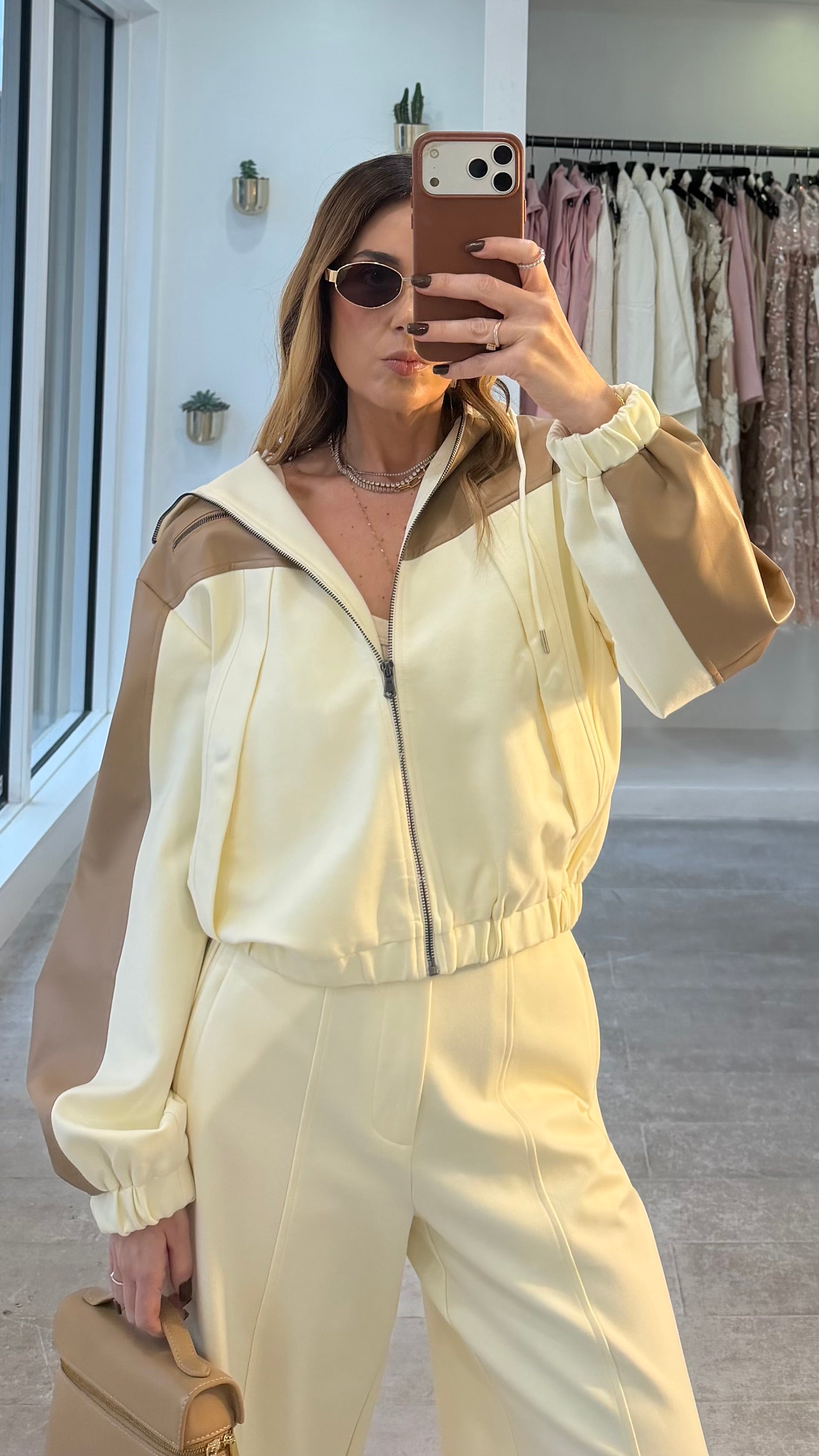THE OFF-DUTY SET
