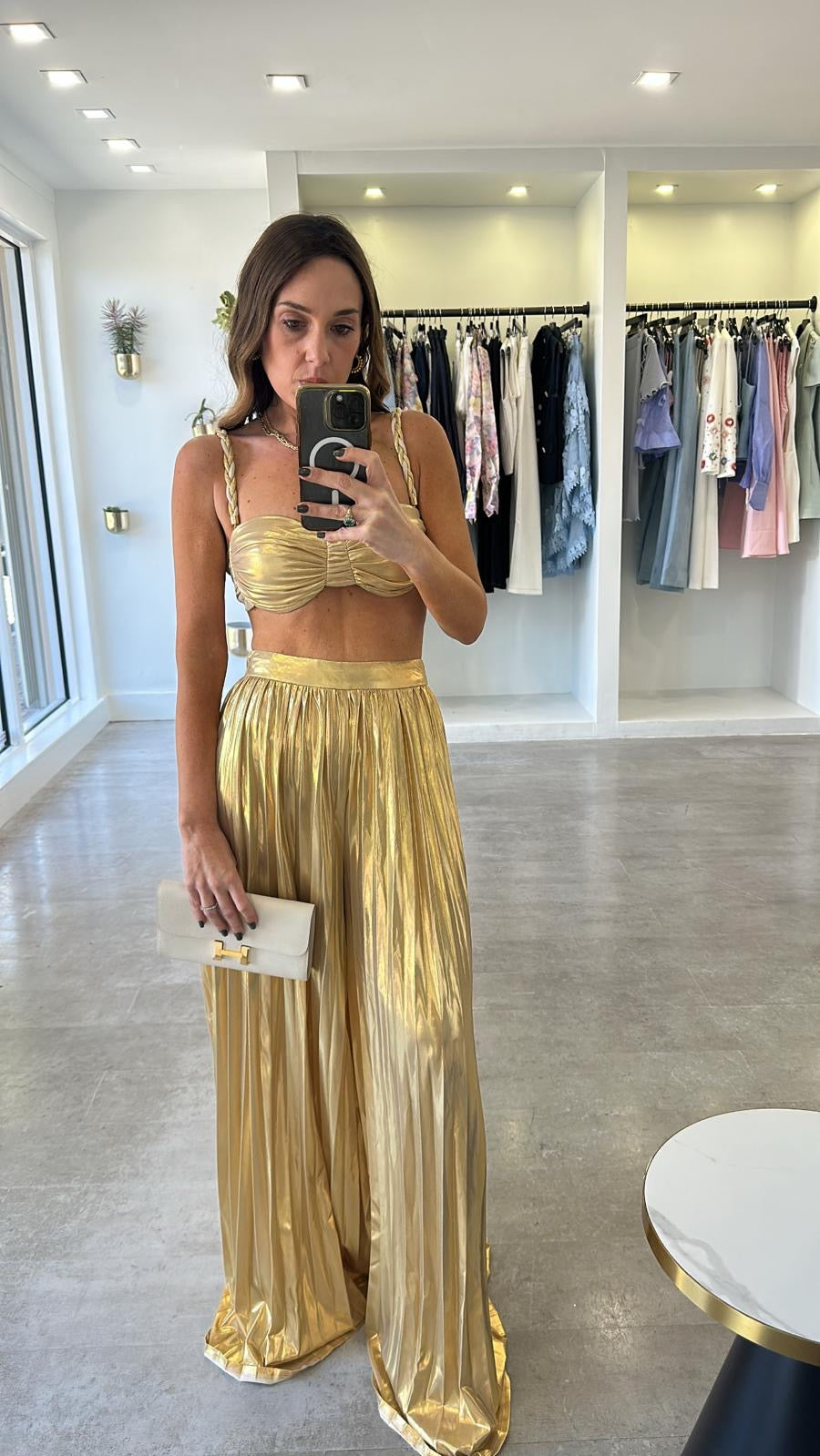 THE GOLDEN PLEATED SET