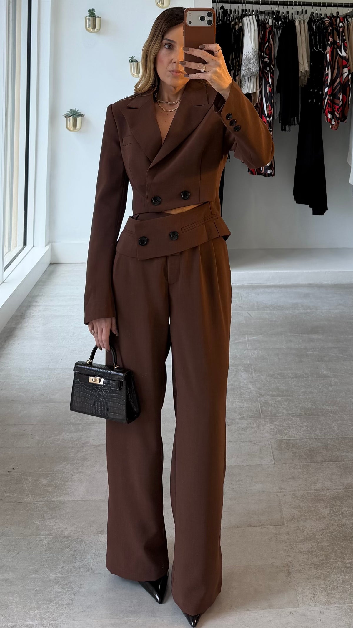 COCOA POWER SUIT