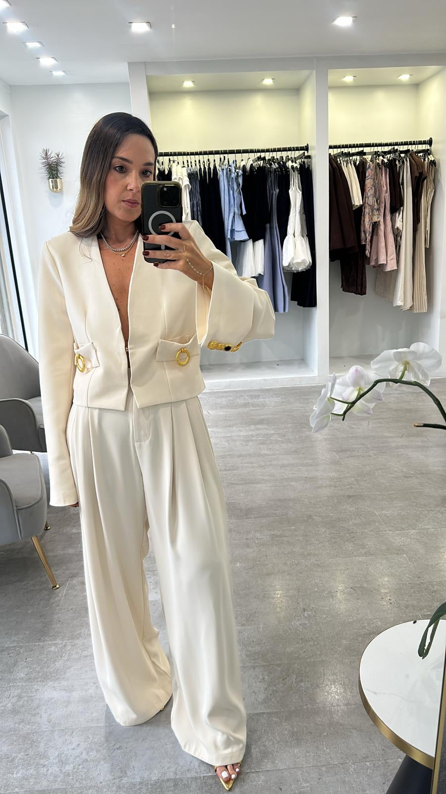 THE IVORY BLAZER