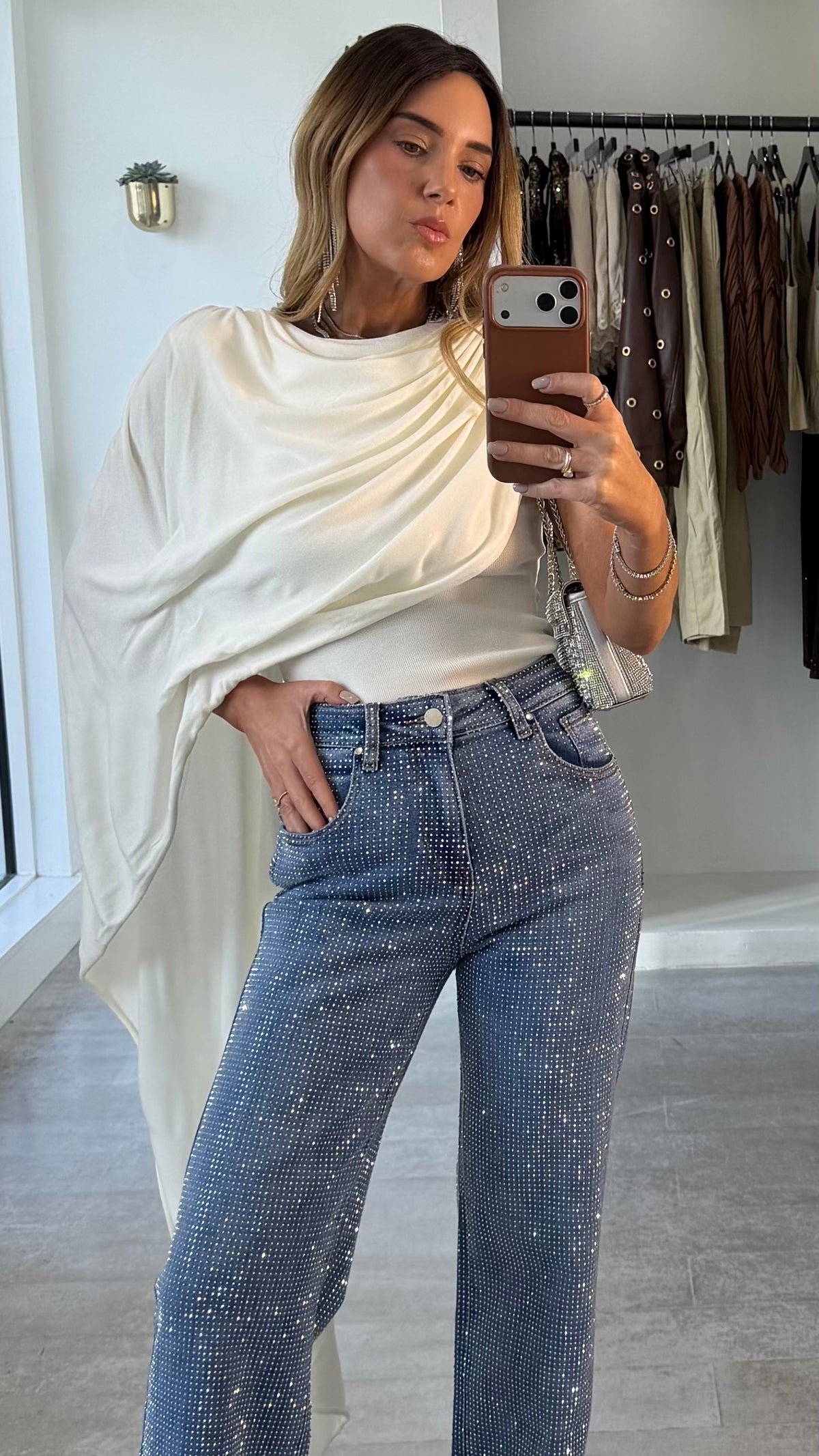 IVORY ASSY TOP