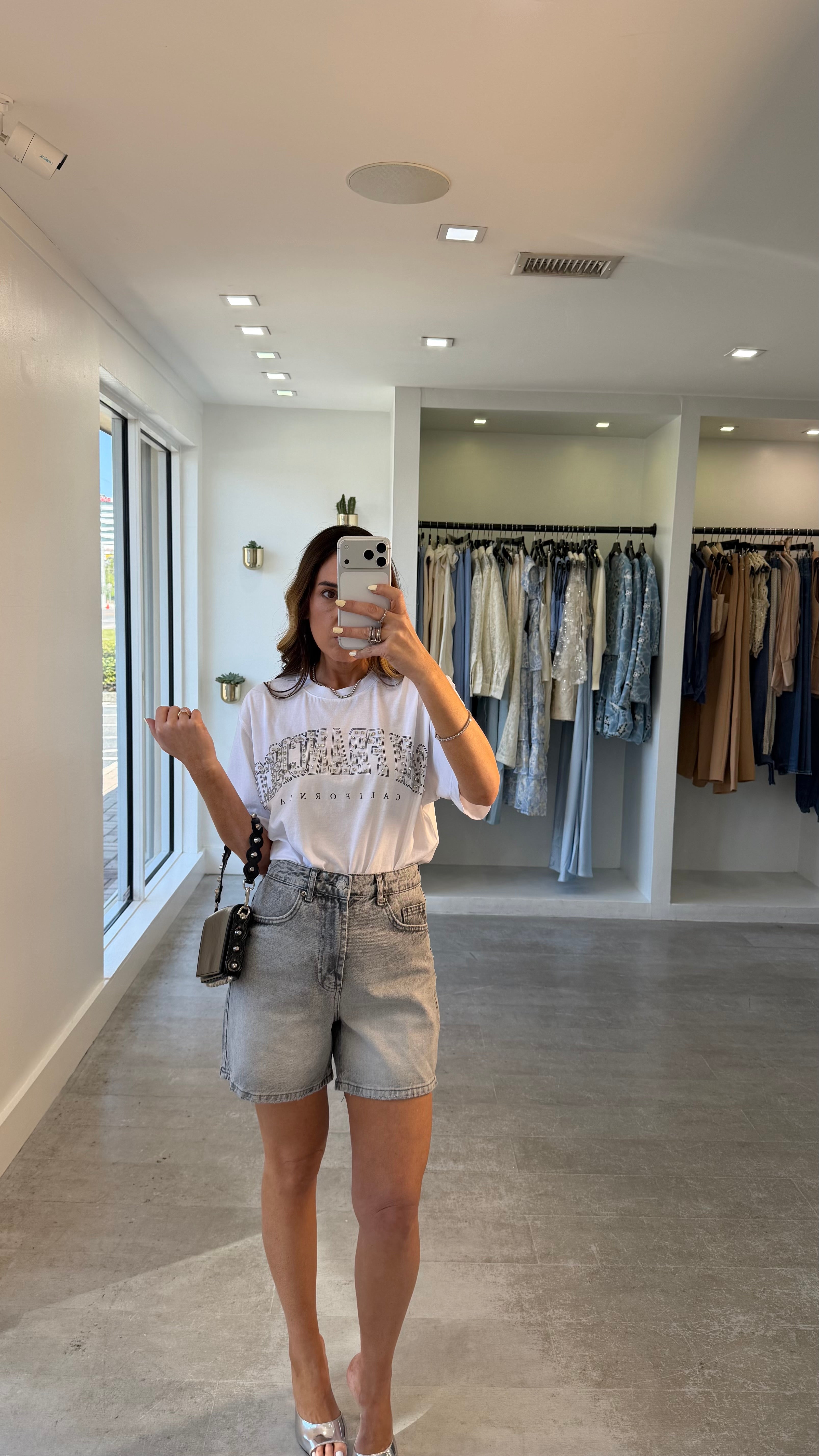 GREY MOM SHORTS