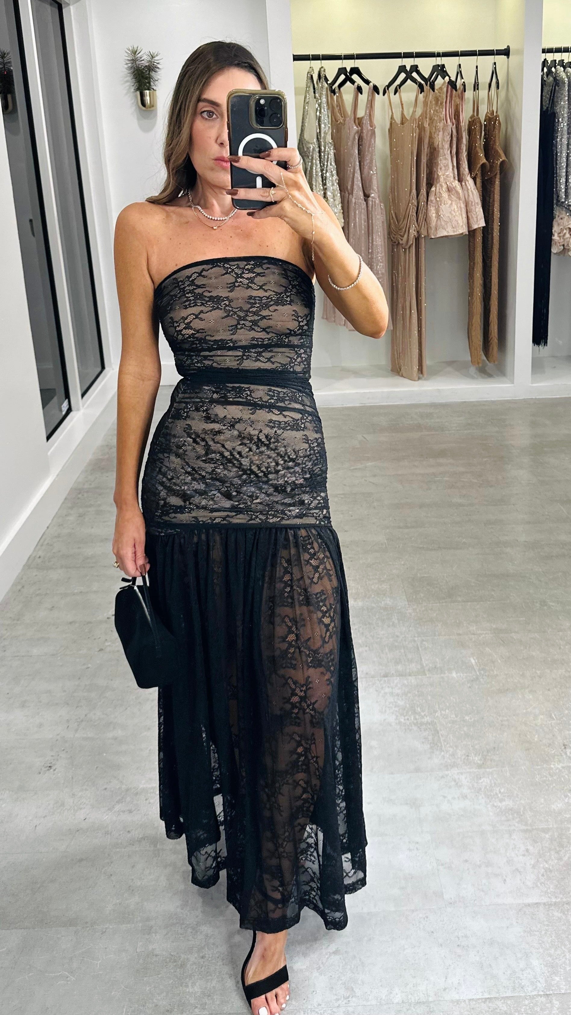 LACE REVIRE DRESS