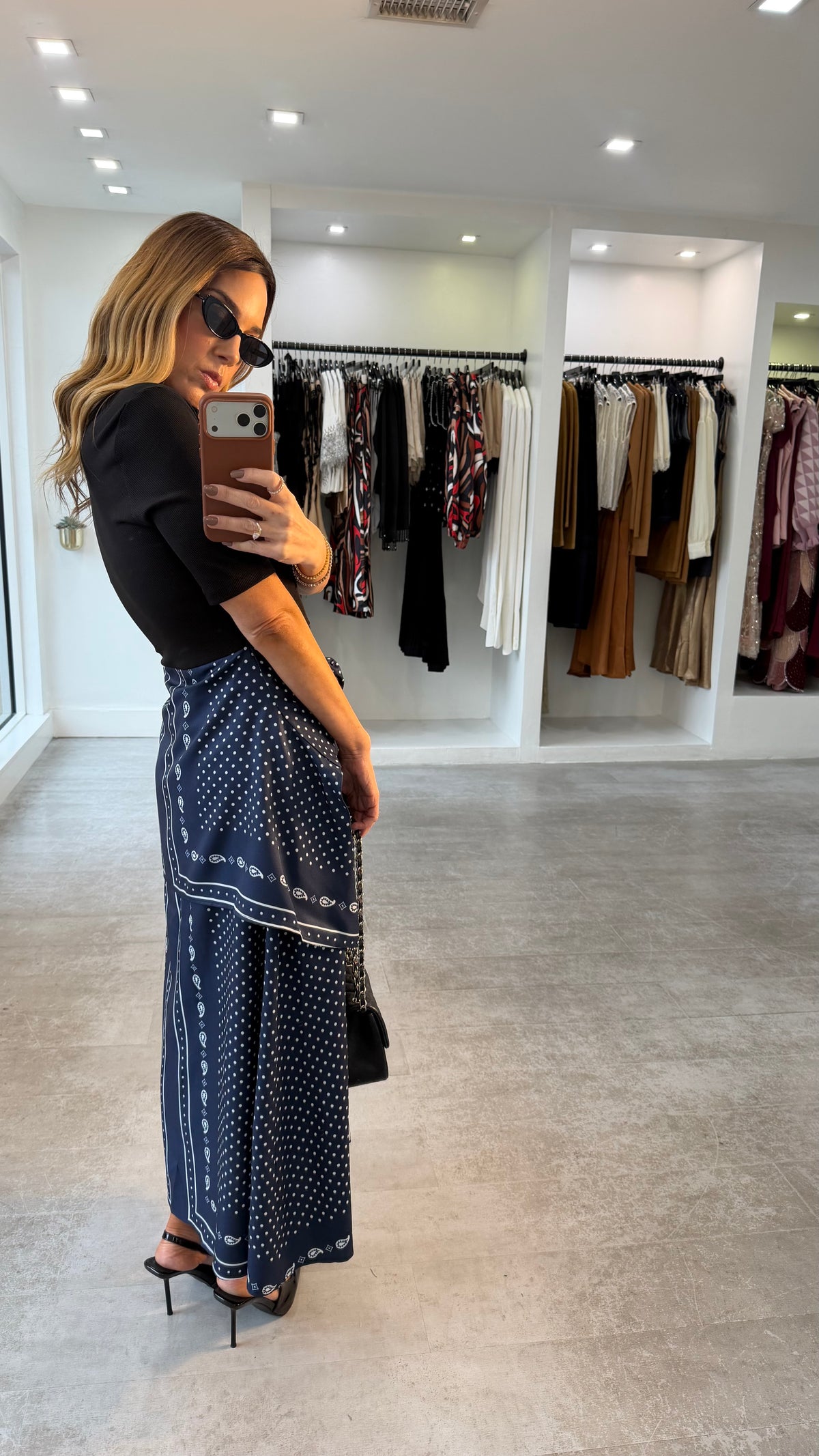 MIDNIGHT PAISLEY MIDI DRESS