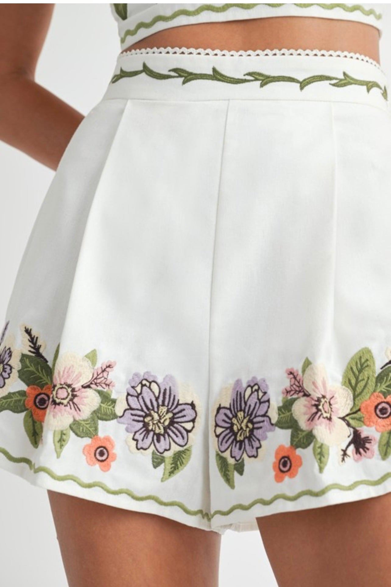 EMBROIDERY FLOWER SHORT SET