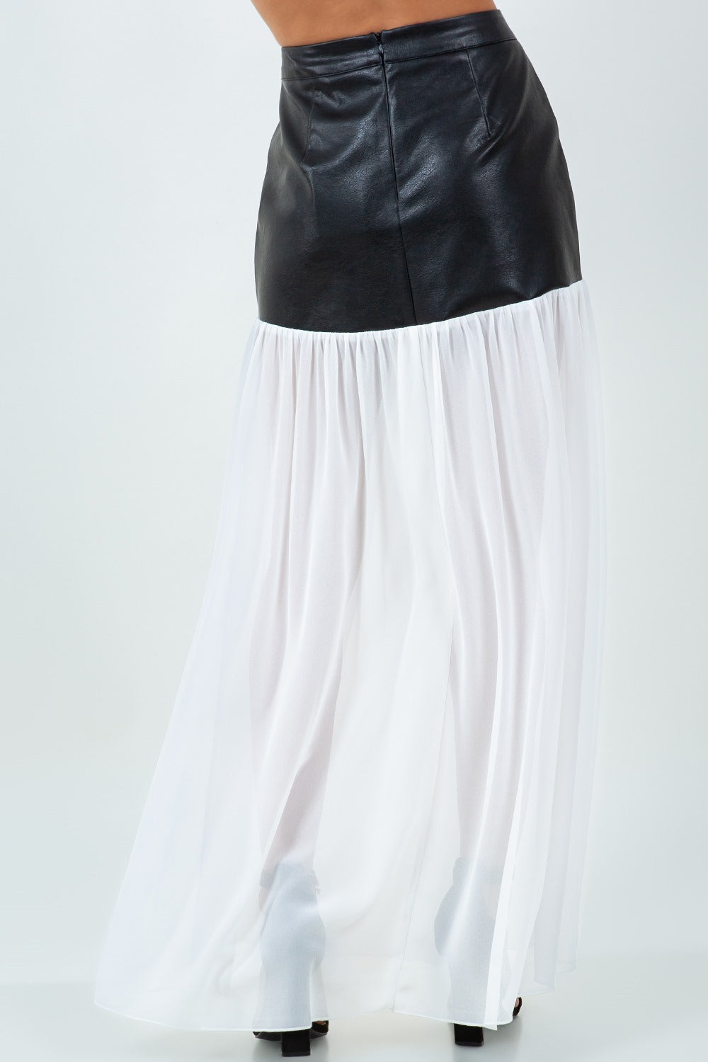 SHADOW CONTRAST SKIRT