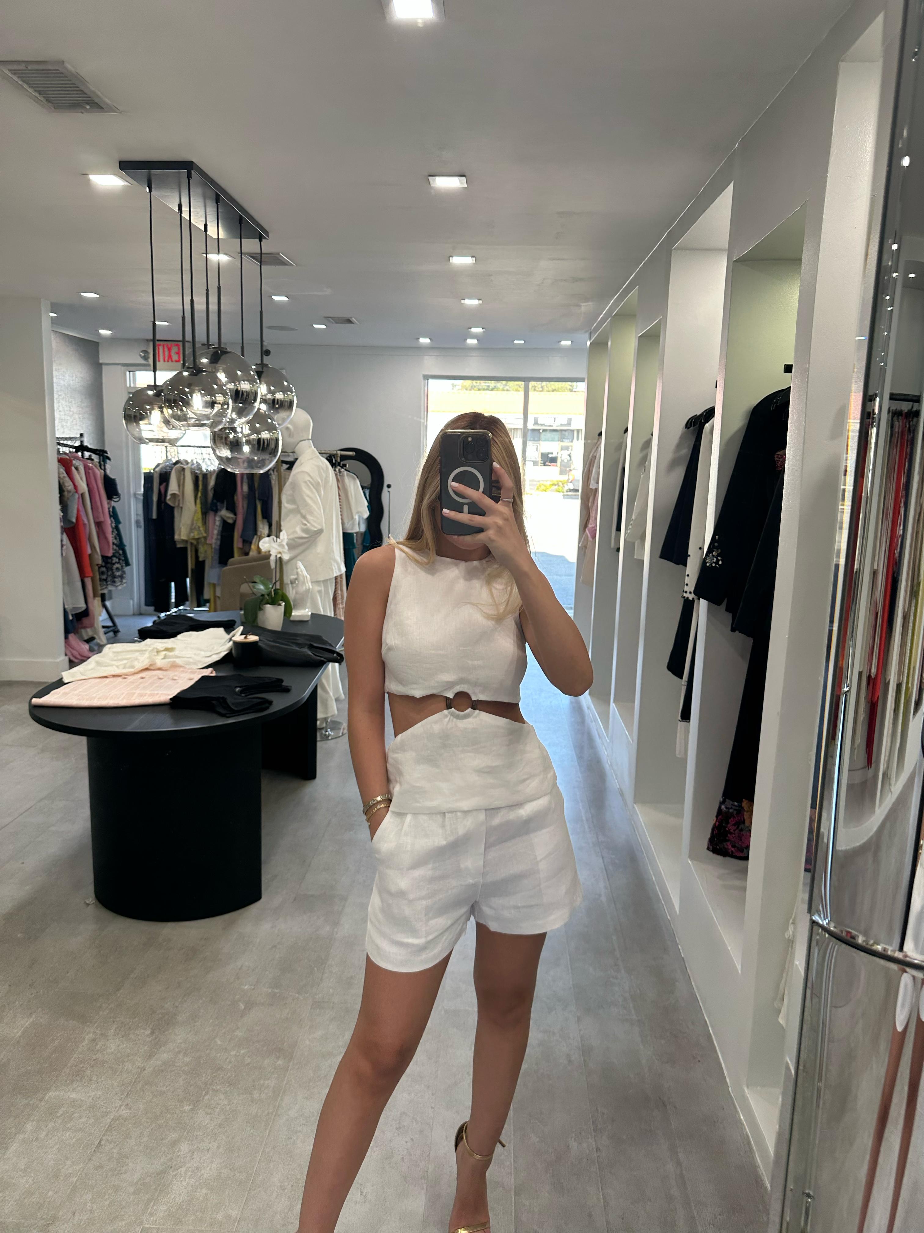 Linen white shorts