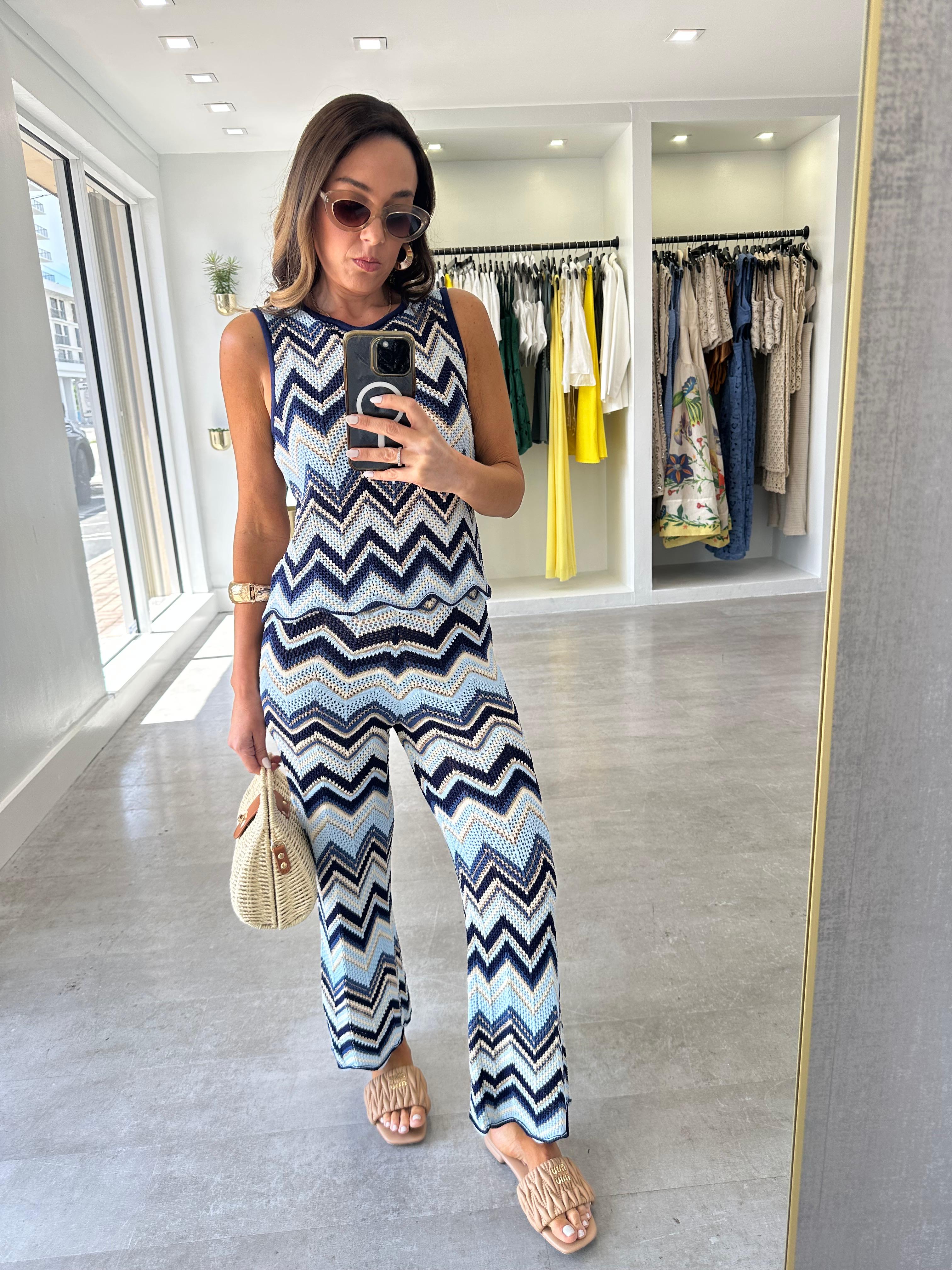 THE BLUE ZIGZAG SET