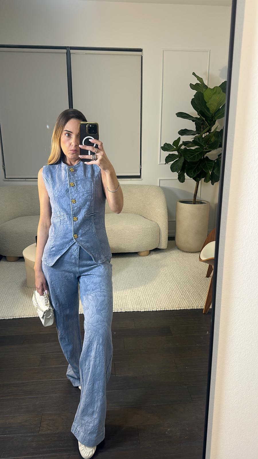 Azure Embossed Tailored Set