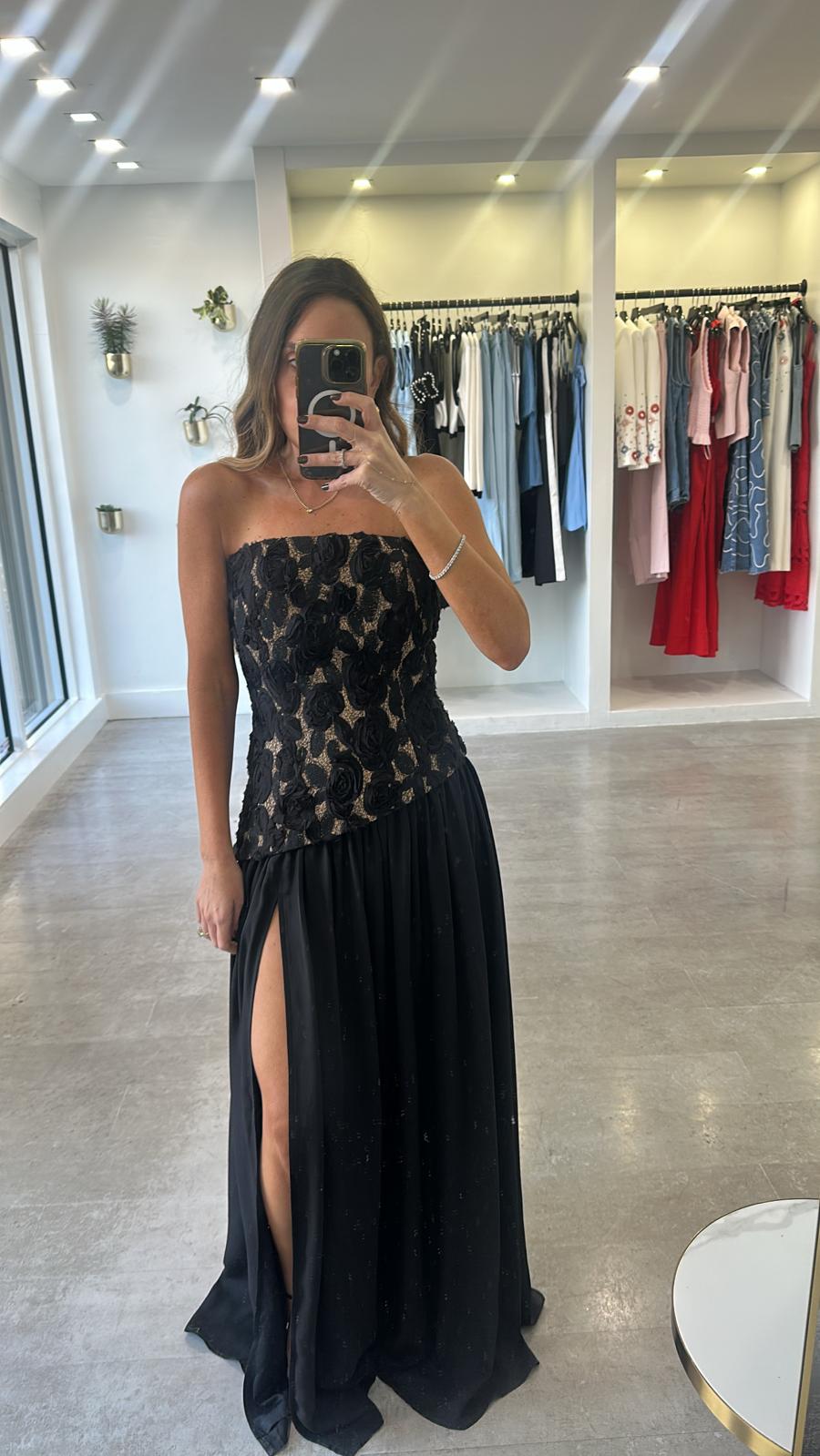 La Rosa Noir dress