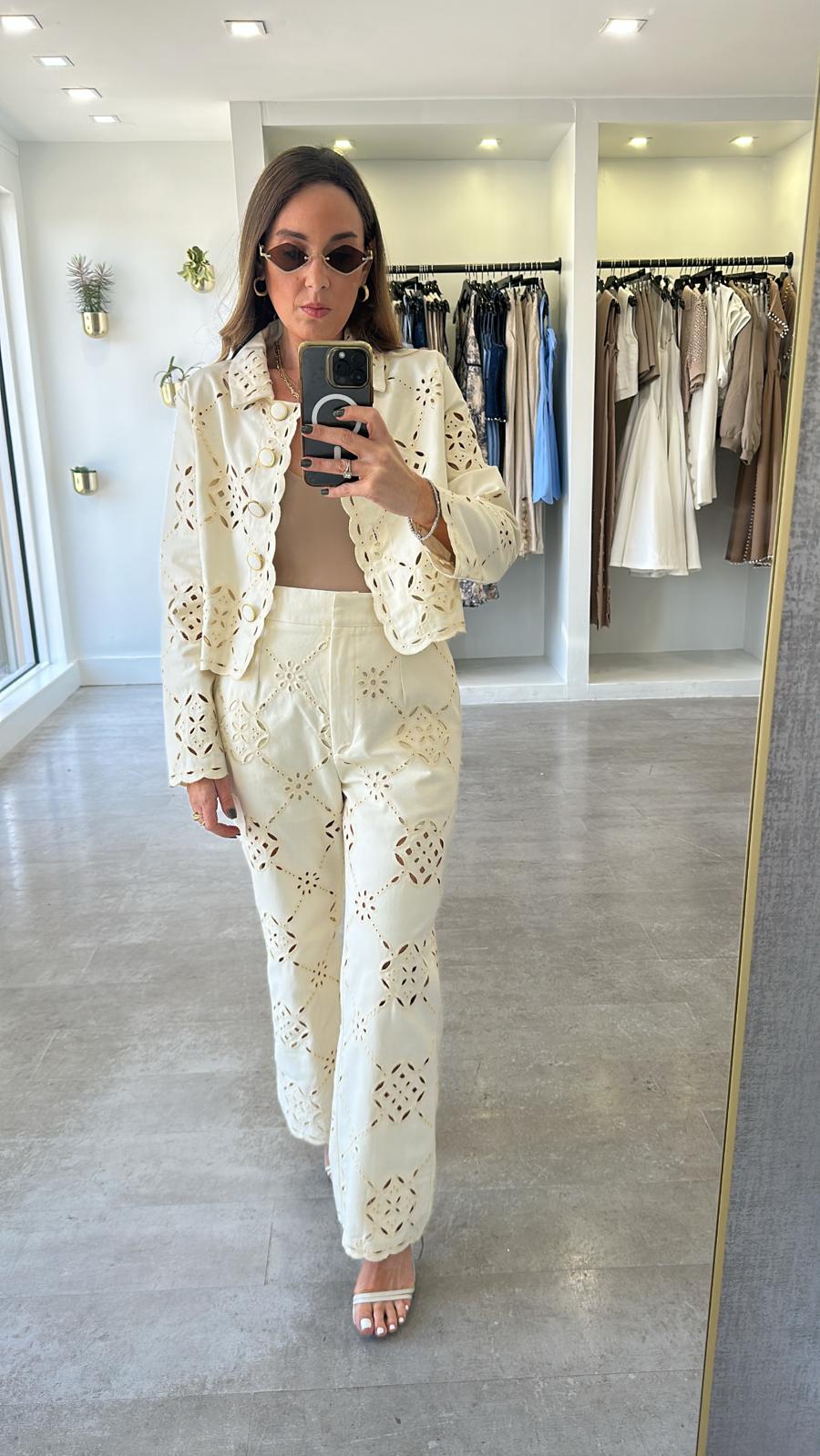 The Seraphina Eyelet Set