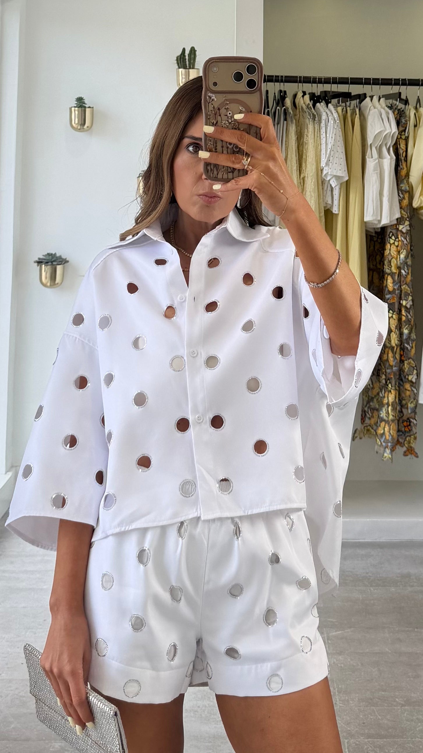 WHITE ARO SHORT SET