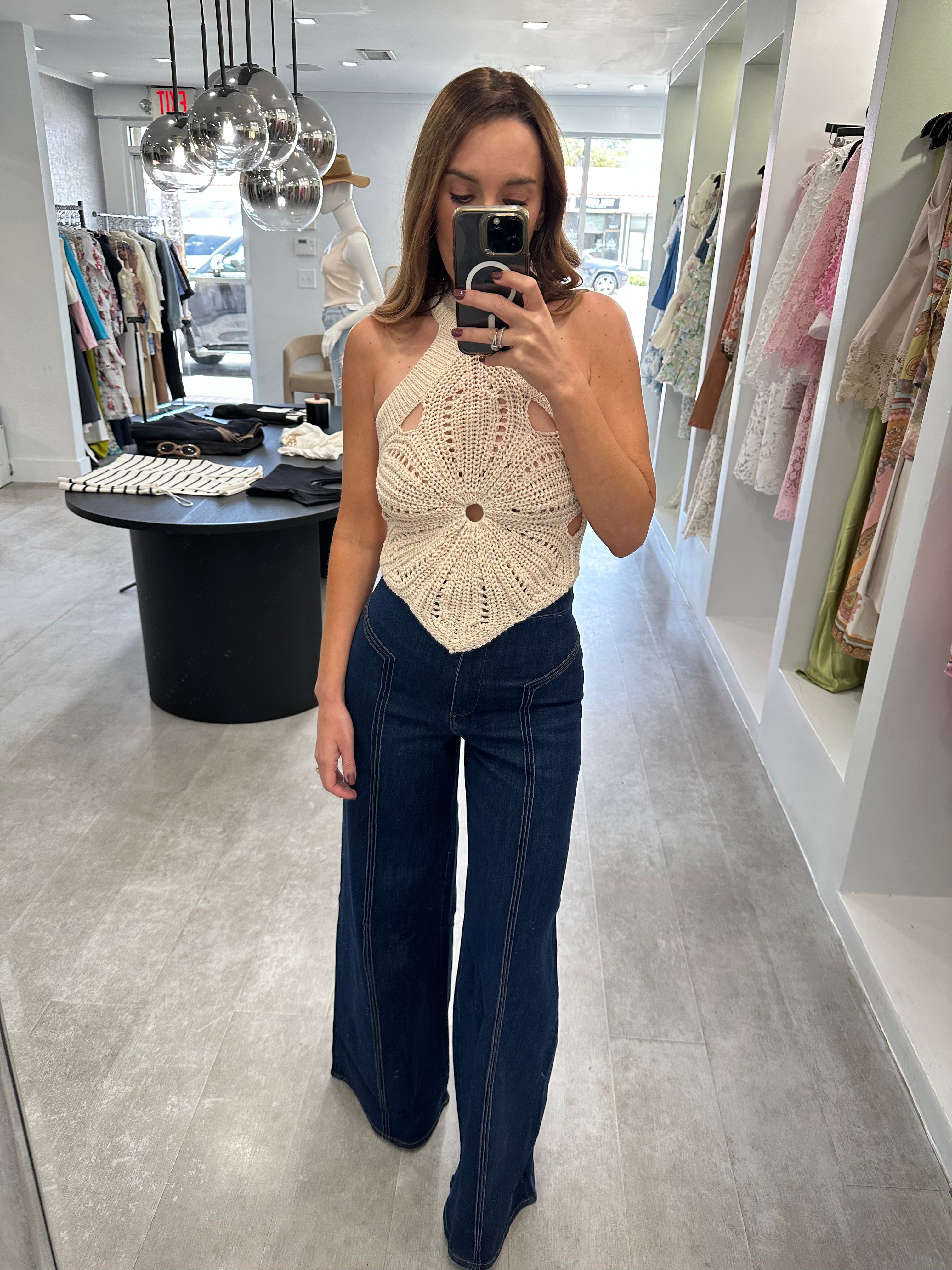 CROCHET IVORY FLOWER TOP